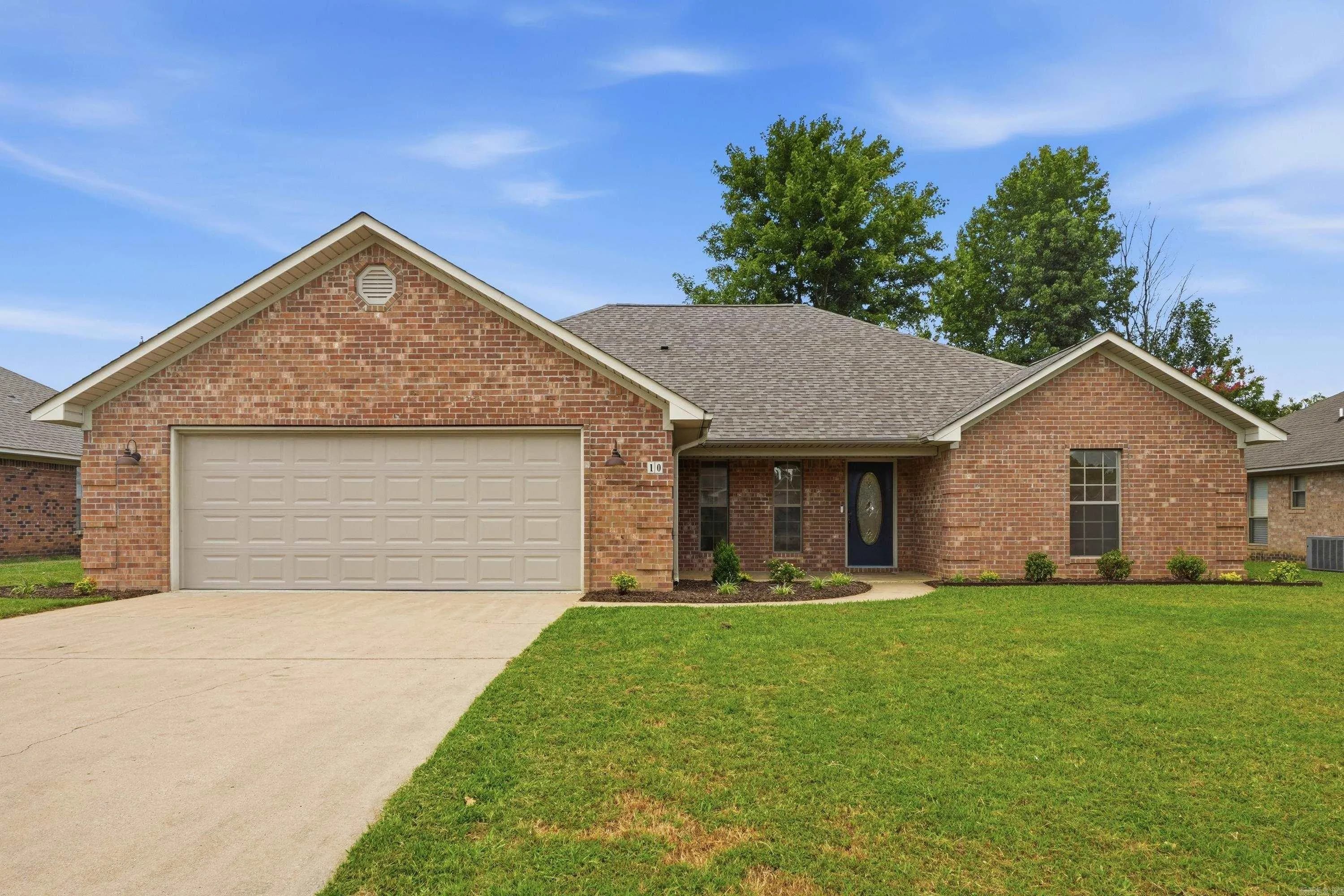 Property at 10  Weatherton - Image 1