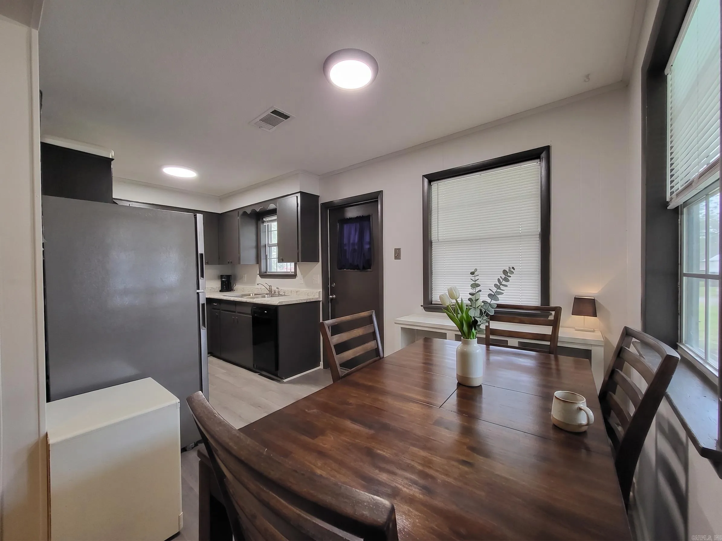 Property at 8805  Claremont - Image 3