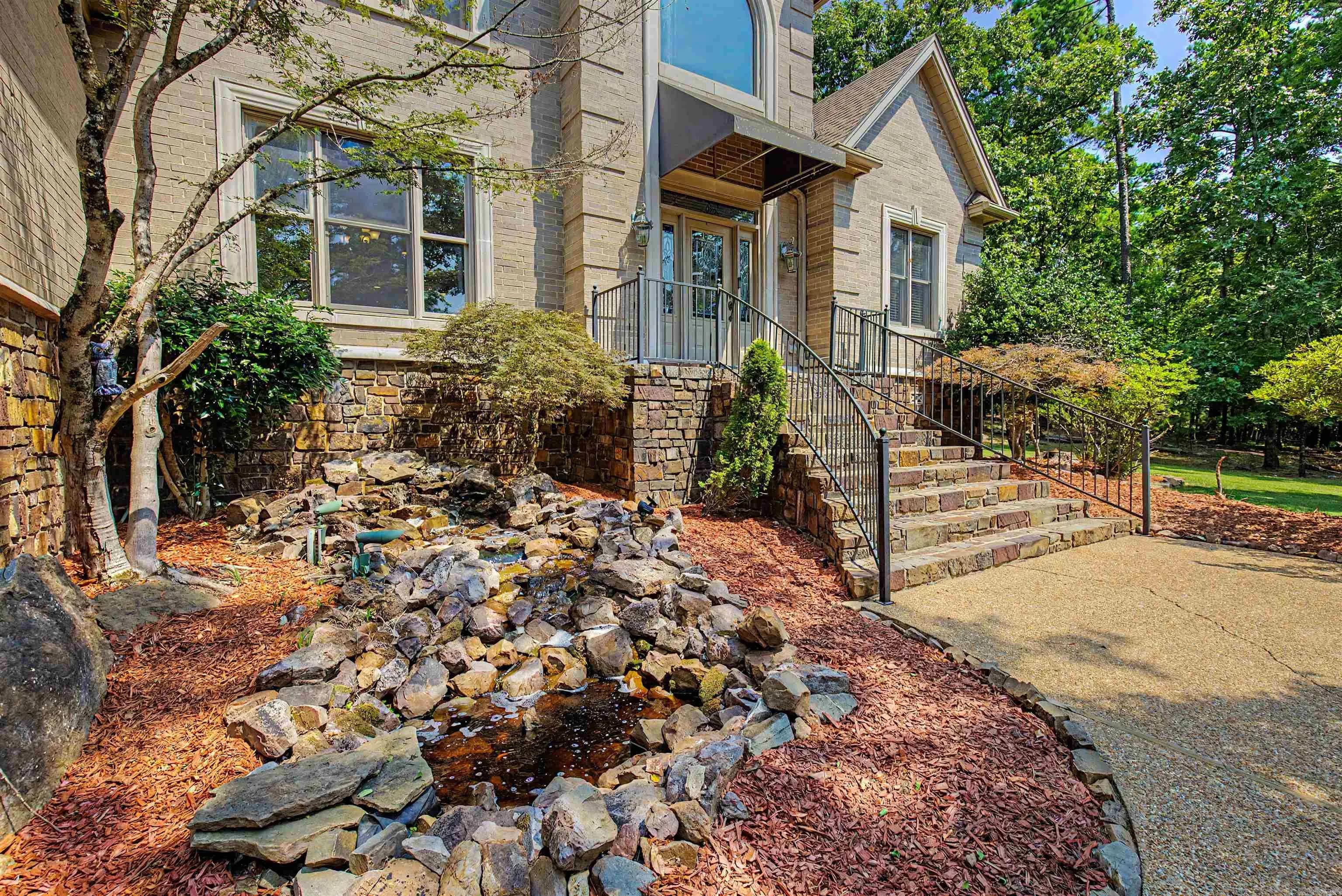 Property at 13  Somersett dr - Image 2