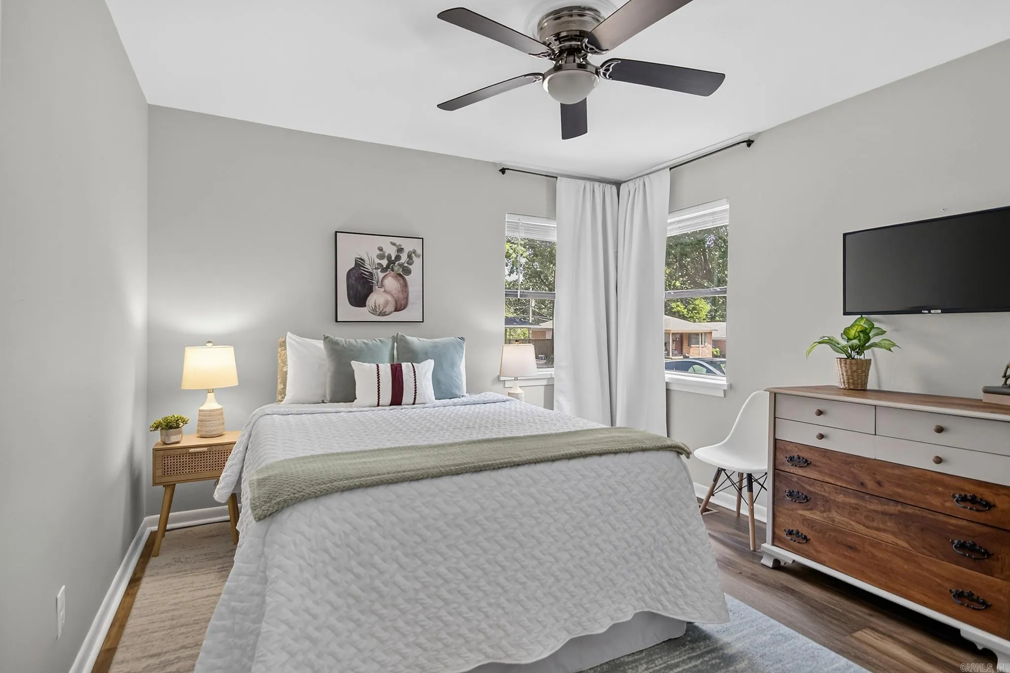 Property at 422 W K - Image 3