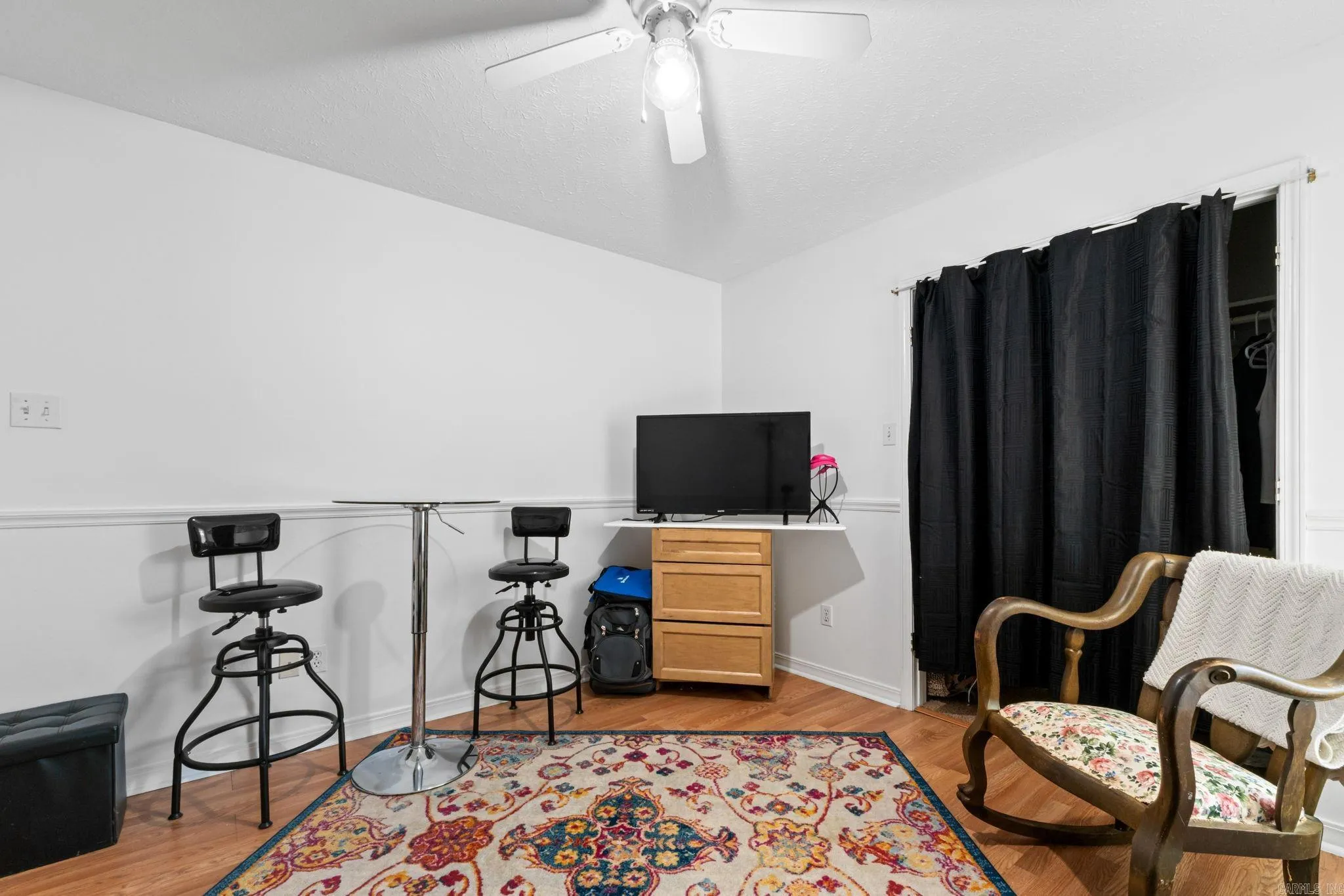 Property at 17  Fox run - Image 34