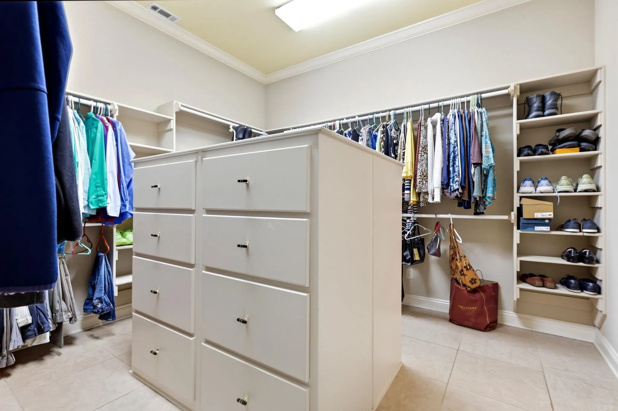 Property at 209  Cobblestone - Image 23