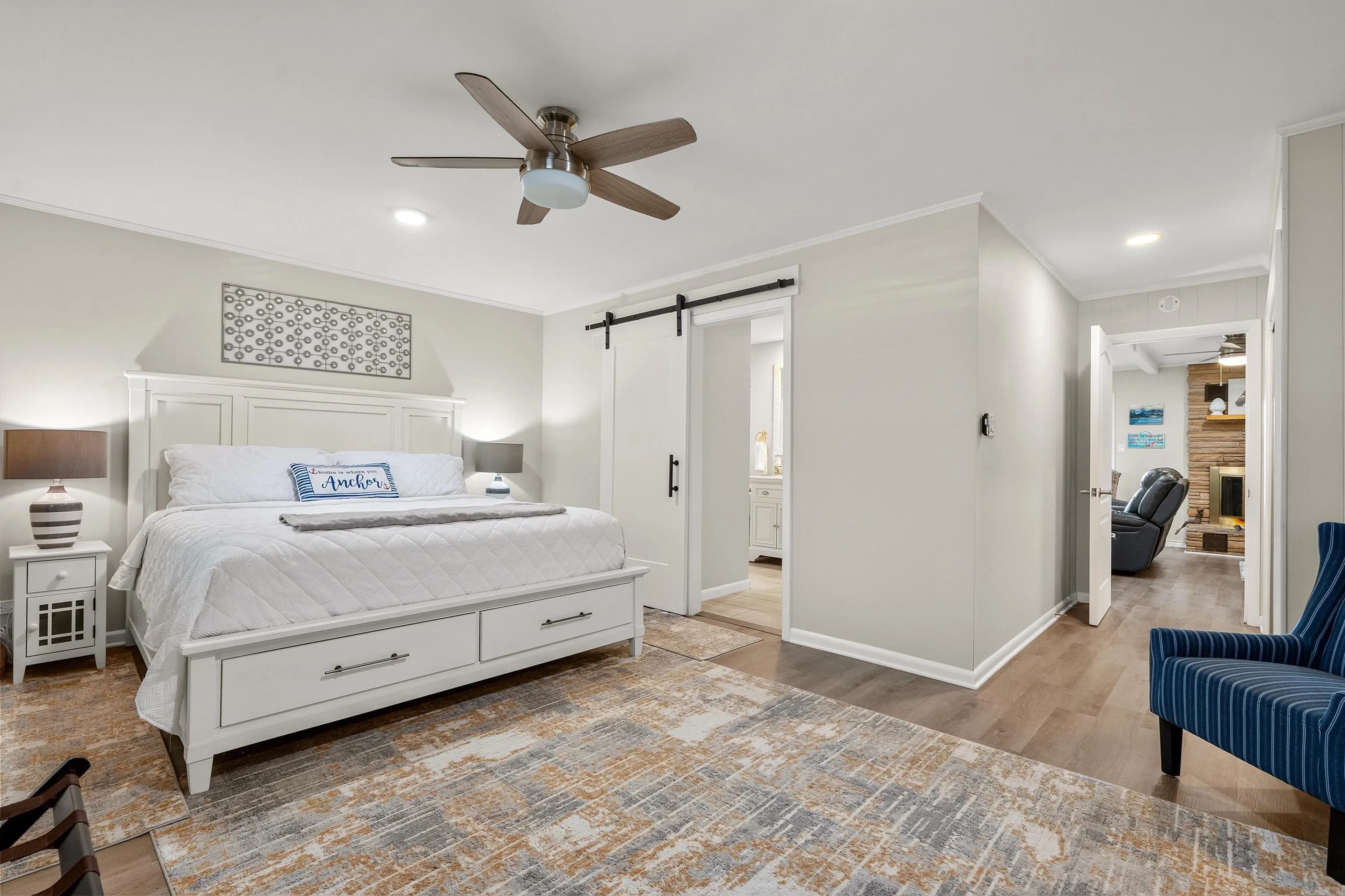 Property at 120  Paradise - Image 21