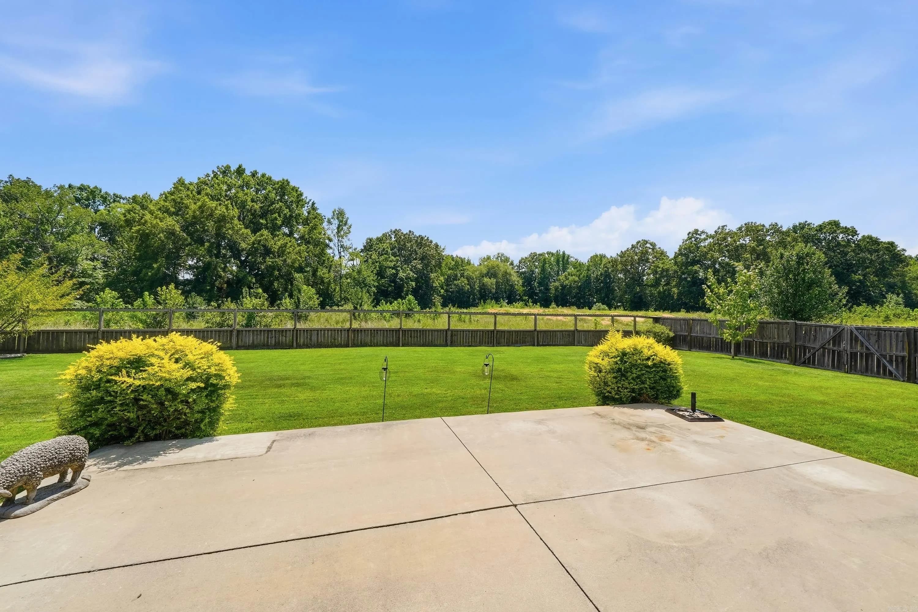 Property at 41  Weatherwood - Image 29