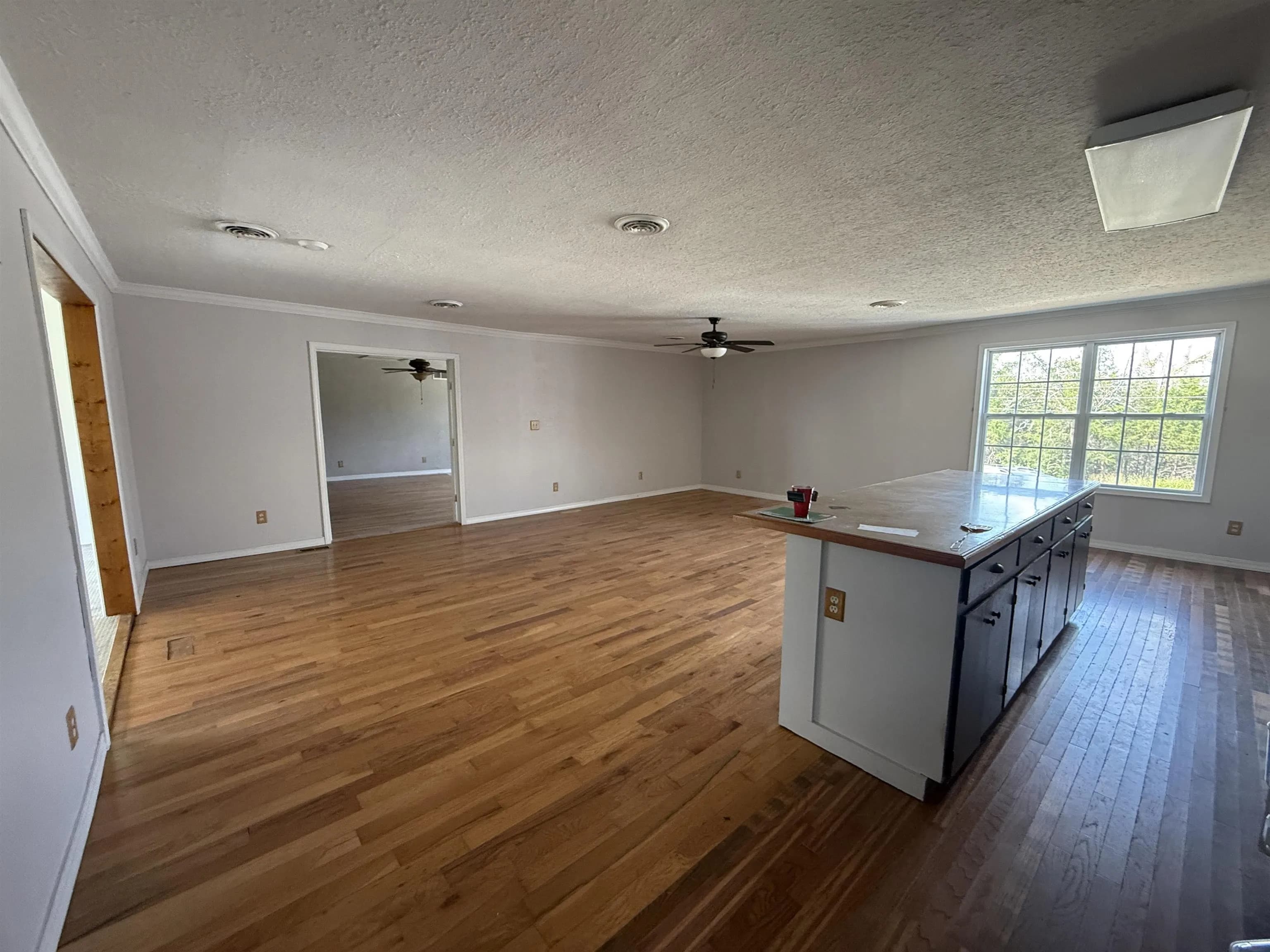 Property at 313  Fairway - Image 12