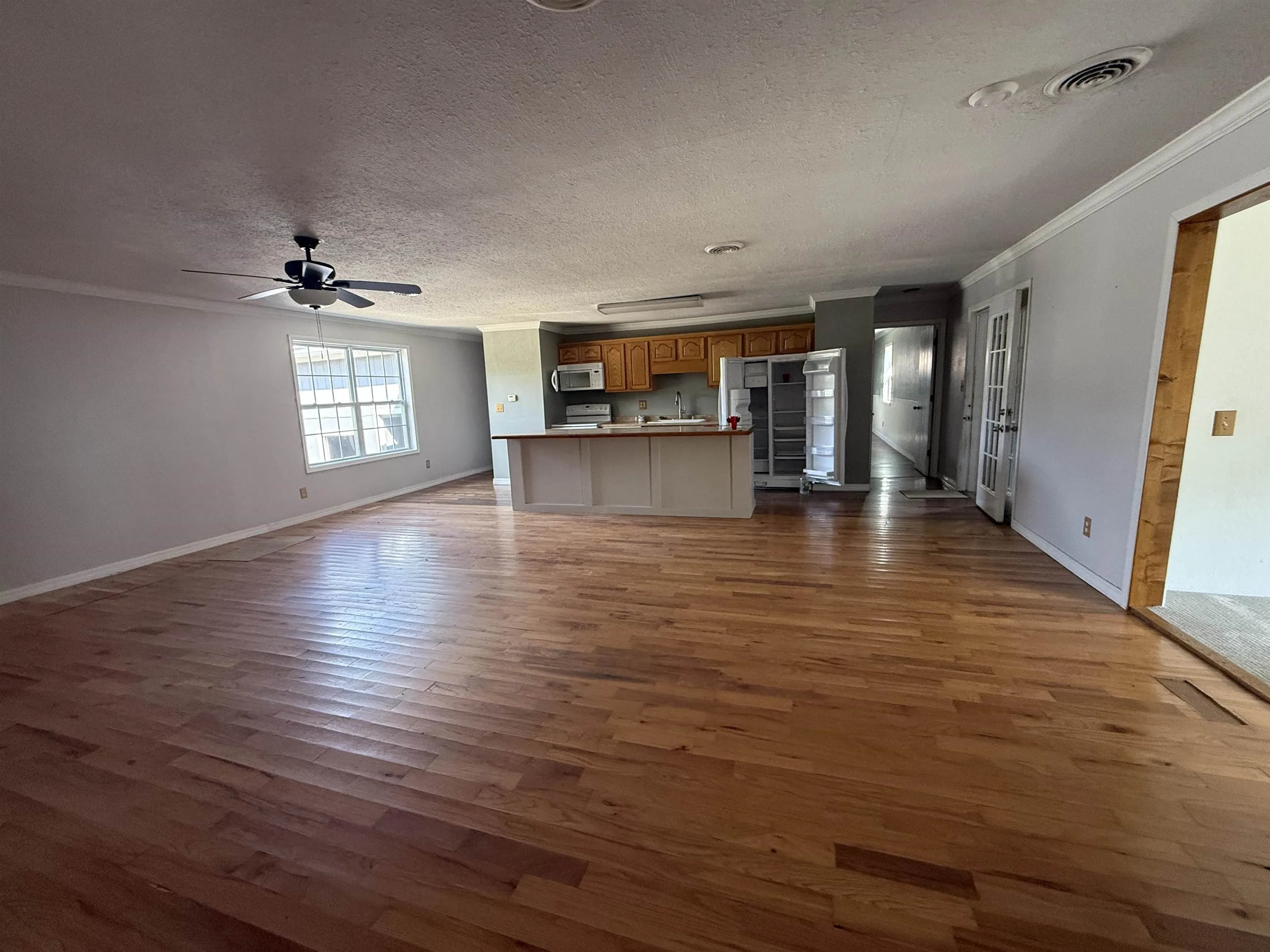 Property at 313  Fairway - Image 7