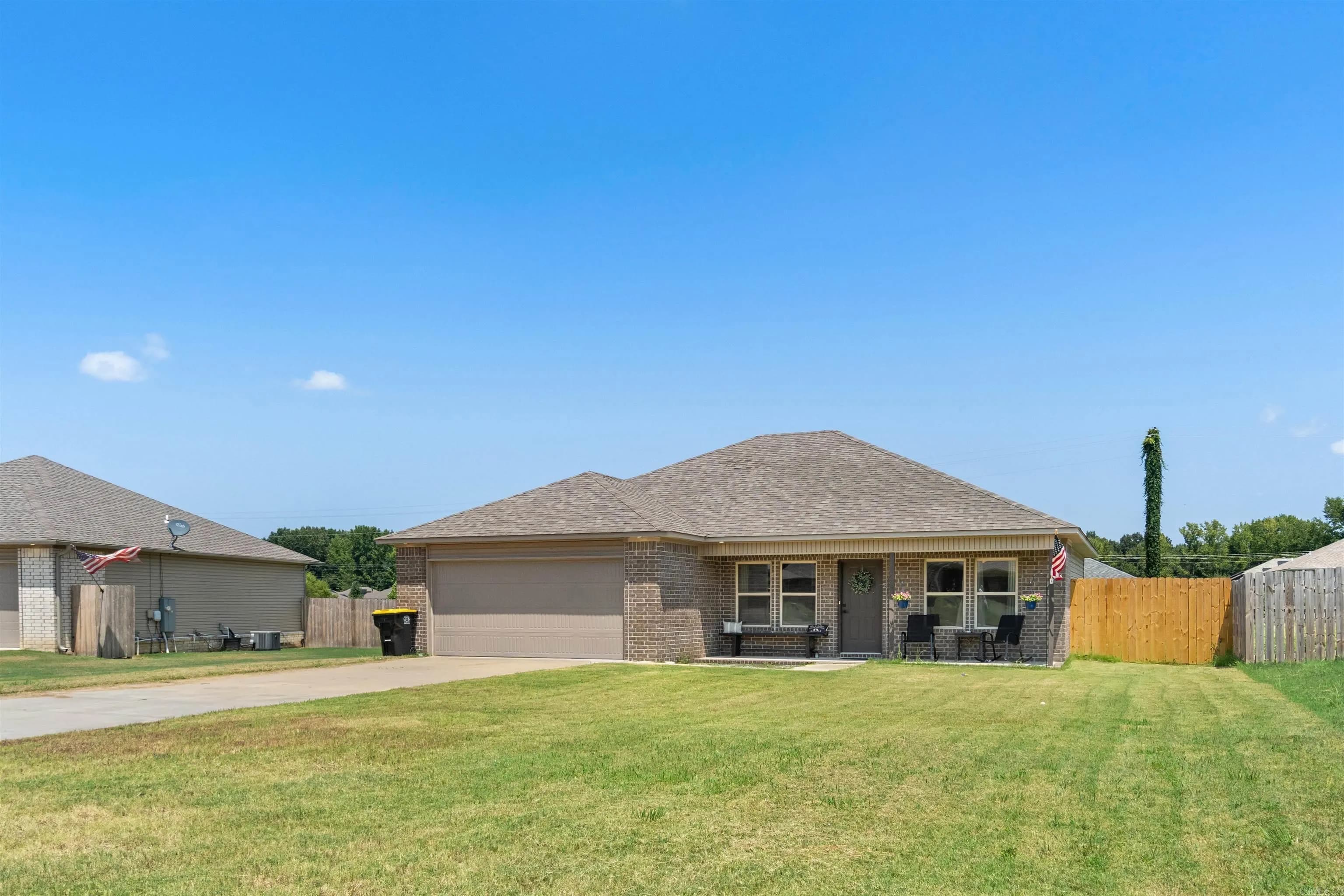 Property at 18  Cindy - Image 3