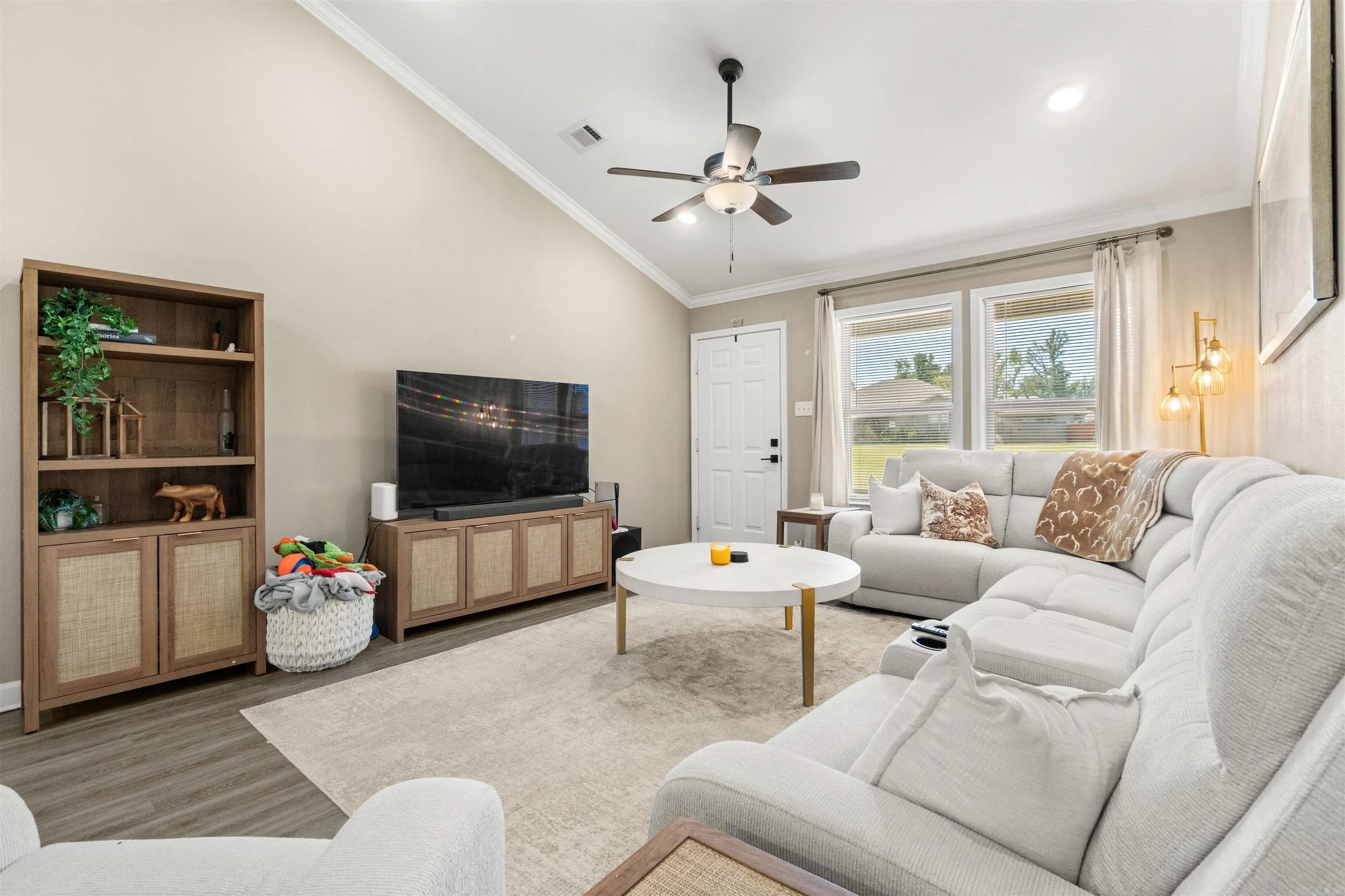 Property at 18  Cindy - Image 5