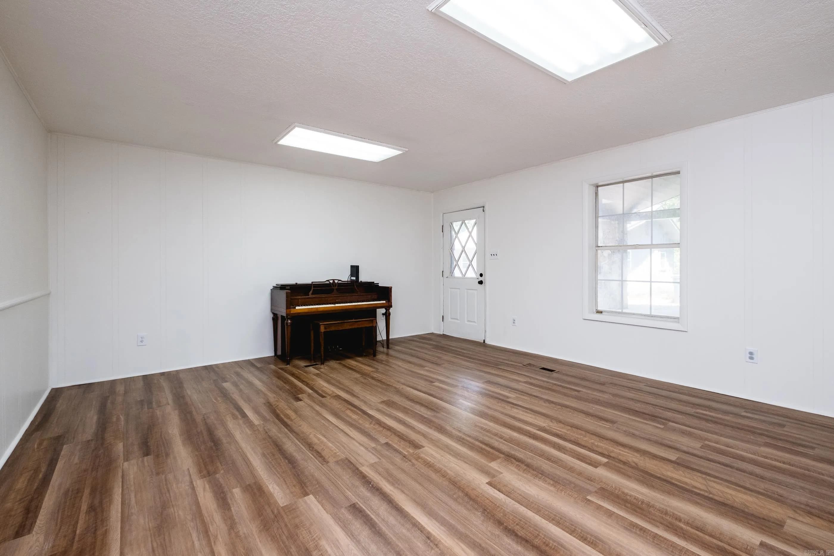 Property at 8222  Ridge road - Image 32