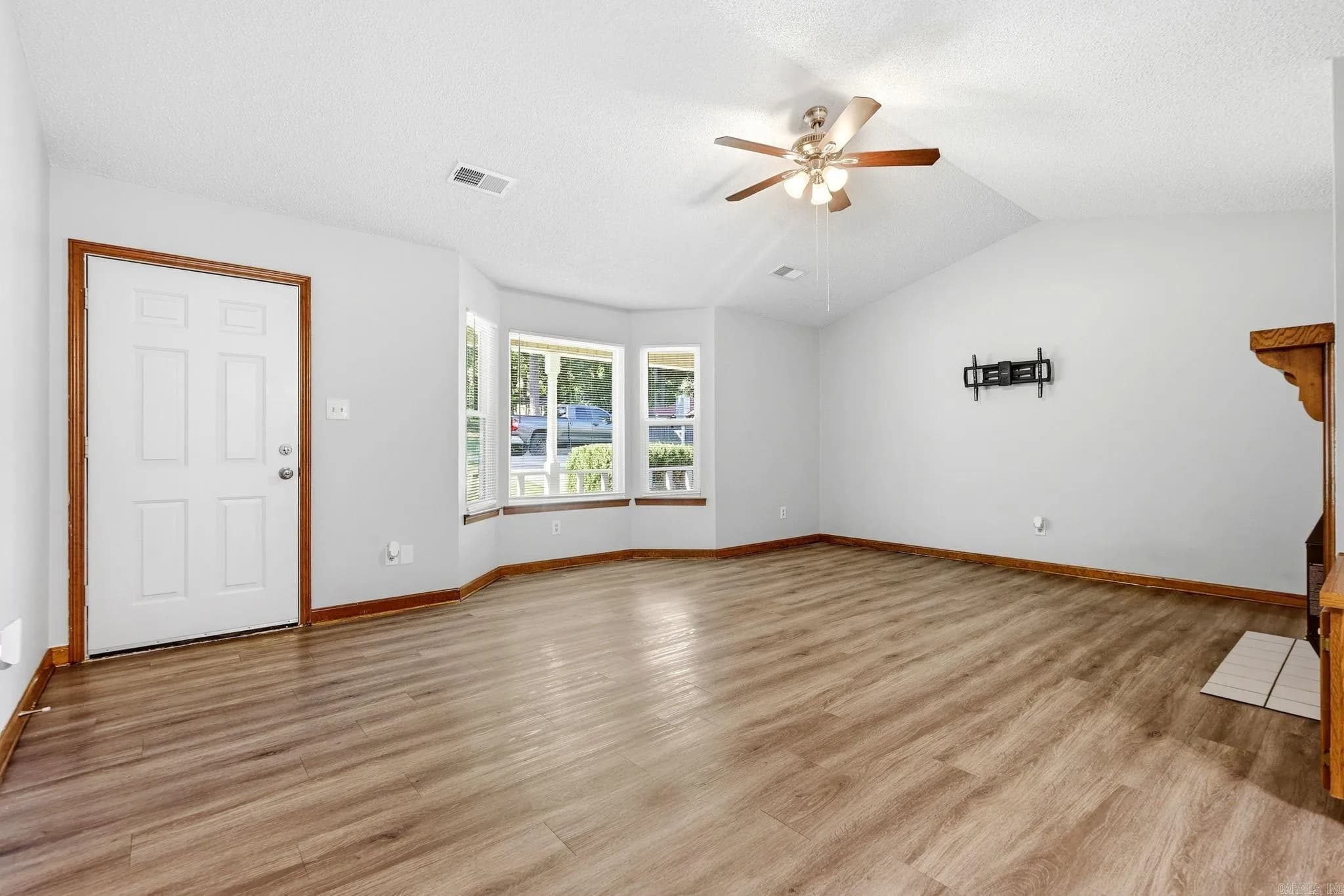 Property at 2505  Rolling brook - Image 5