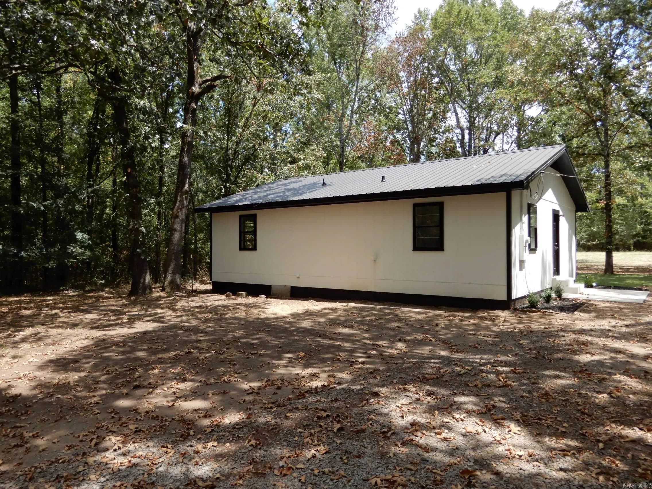 Property at 113  Ryans ln. - Image 9