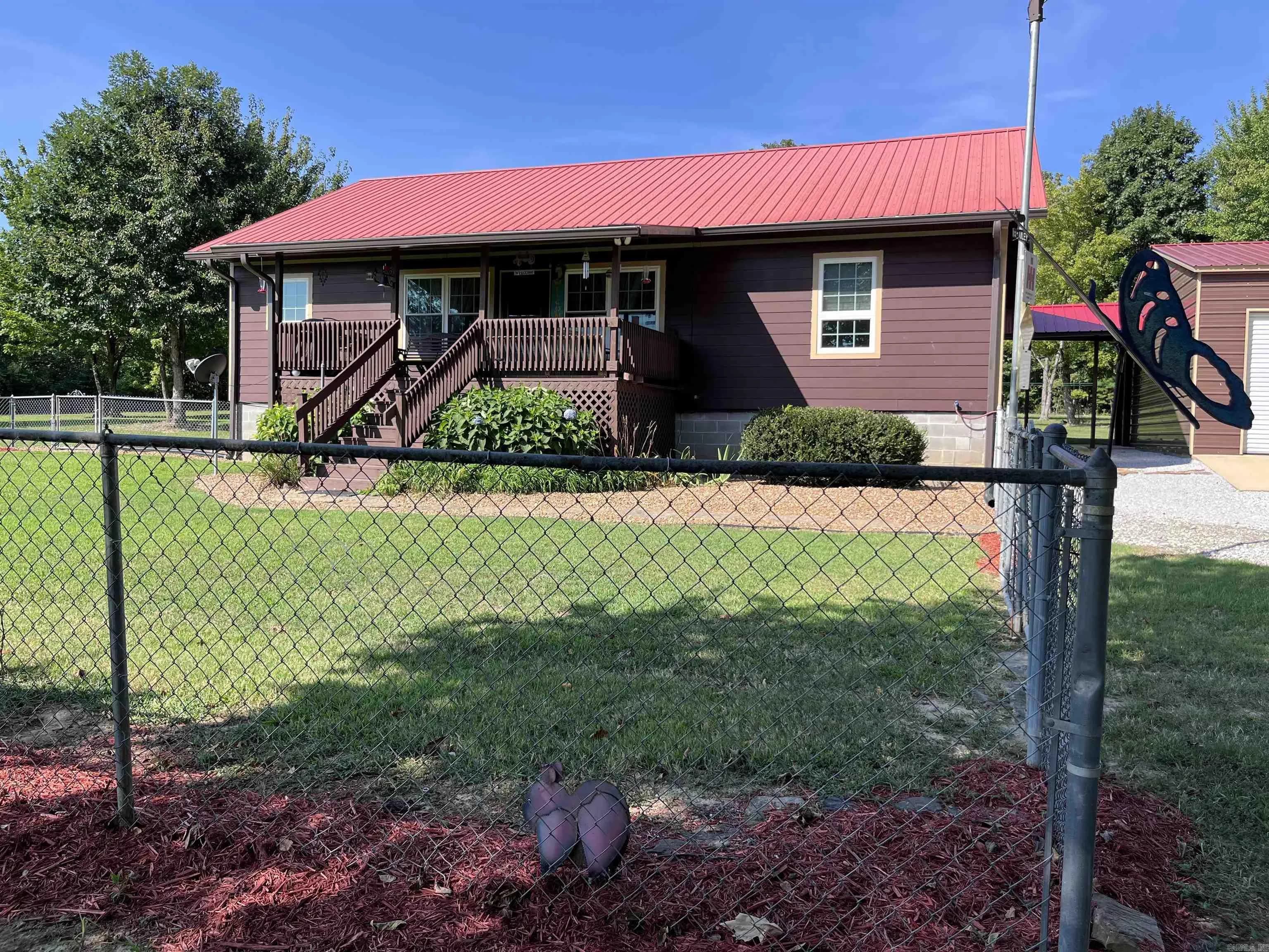 Property at 2076  Jimmy creek - Image 38