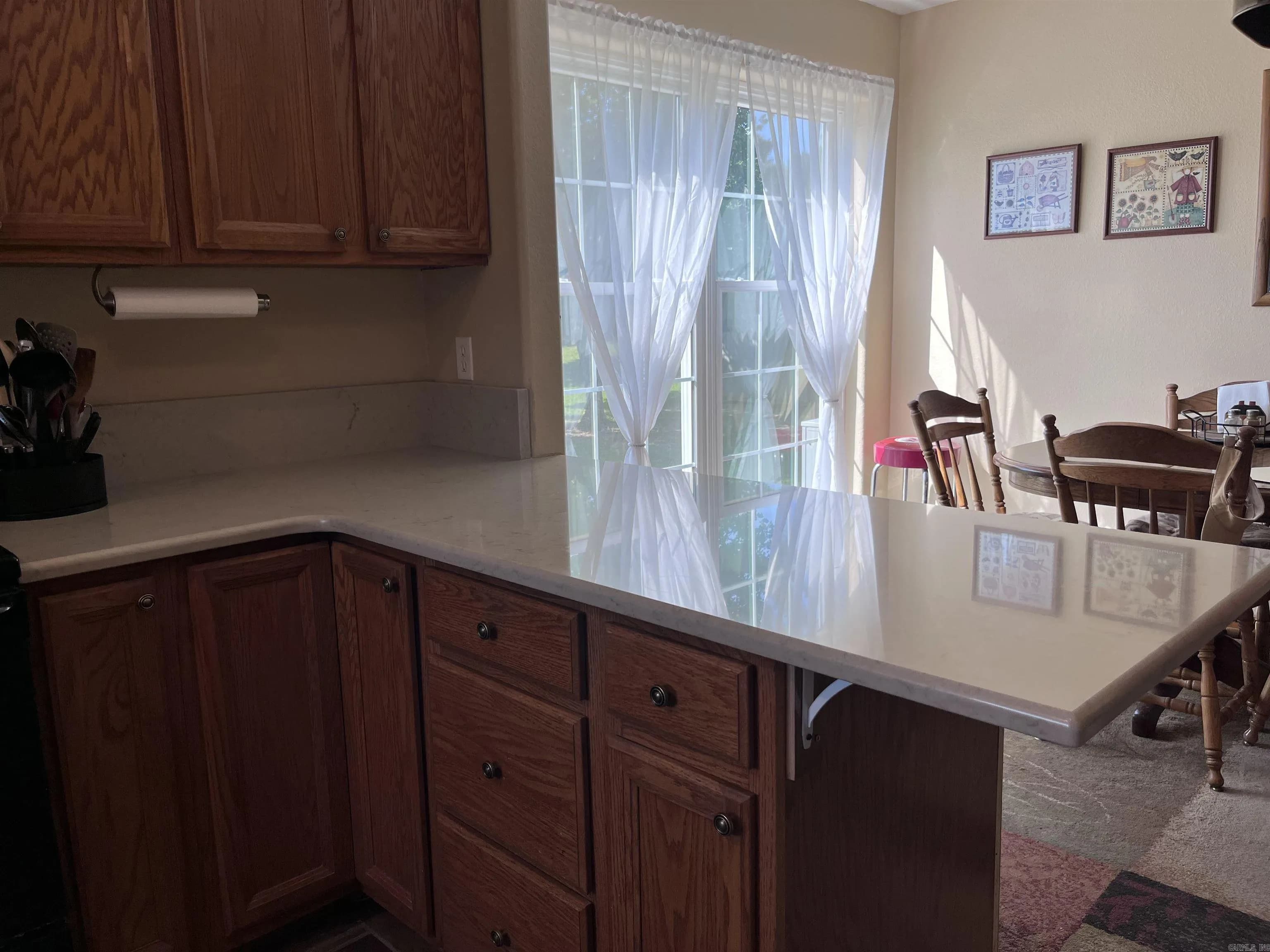 Property at 2076  Jimmy creek - Image 9