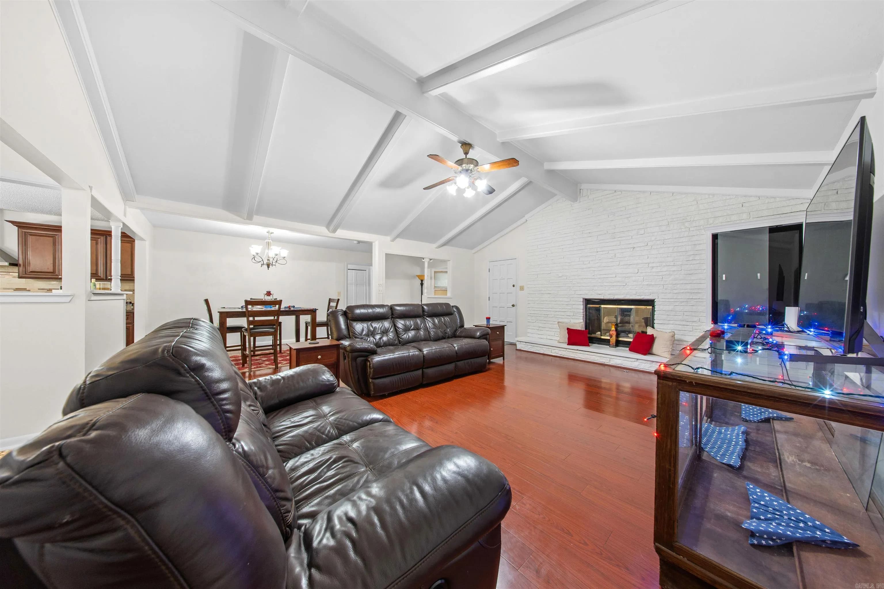 Property at 1  Dove creek - Image 5