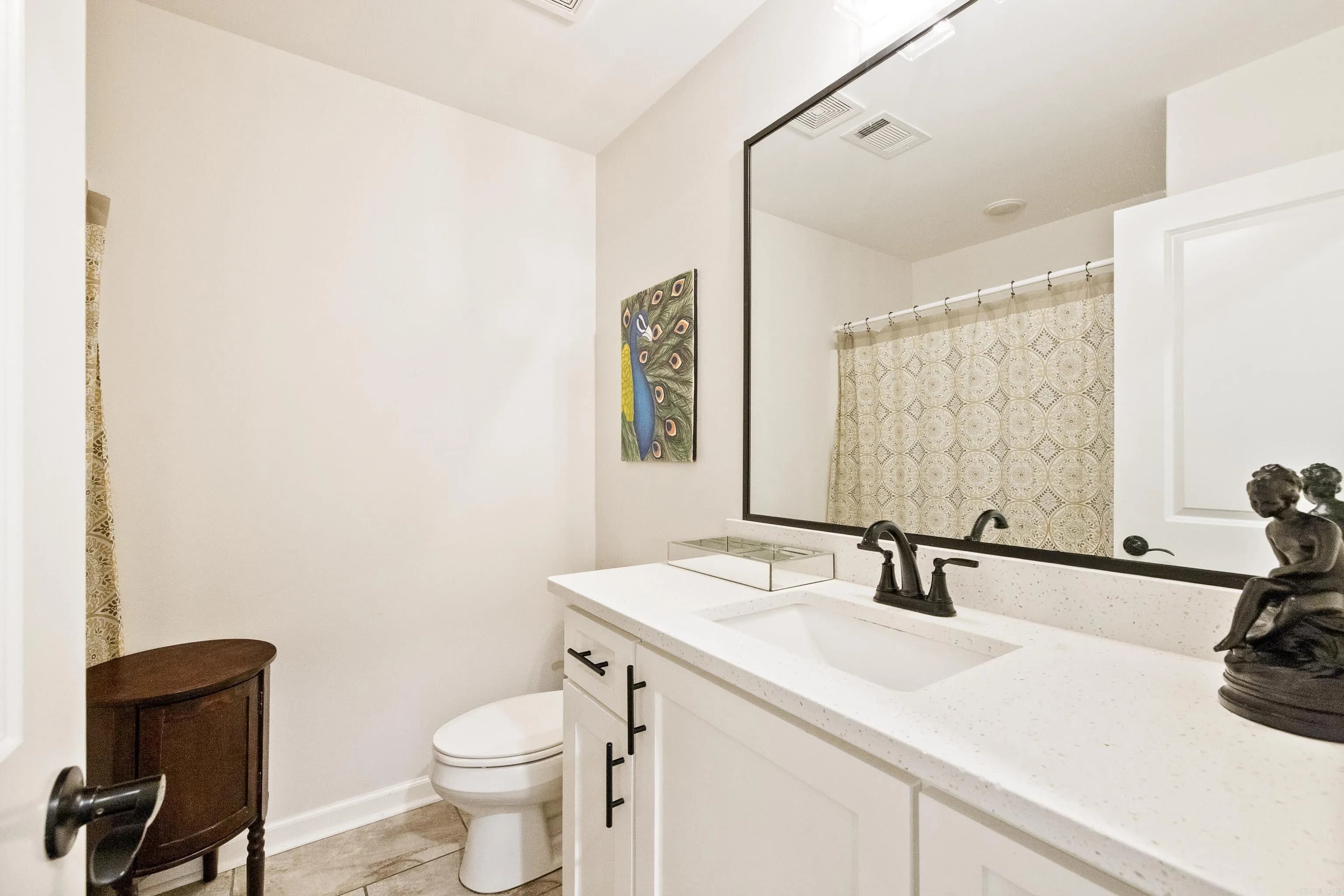 Property at 177  Lombard - Image 34