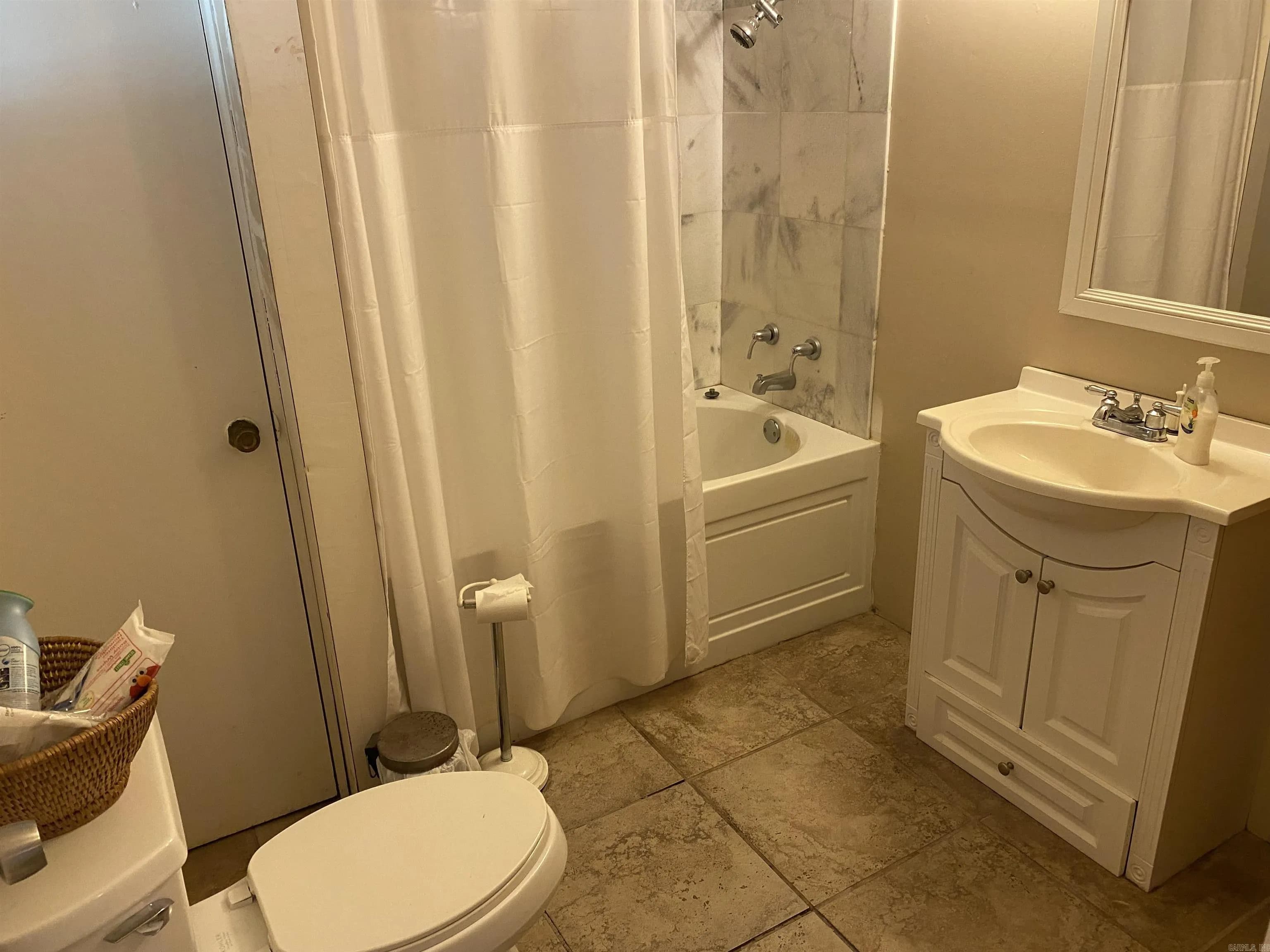 Property at 499  Rock - Image 11