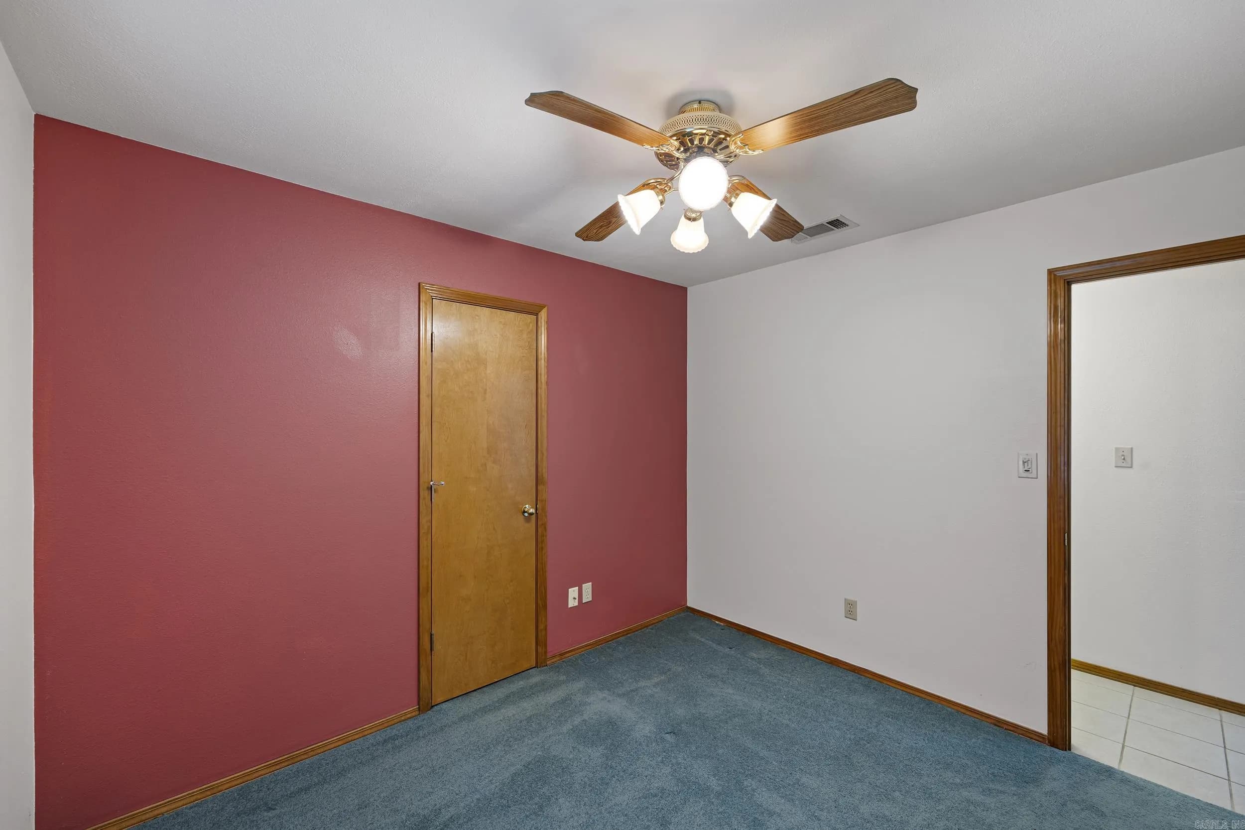 Property at 1612 E L - Image 19