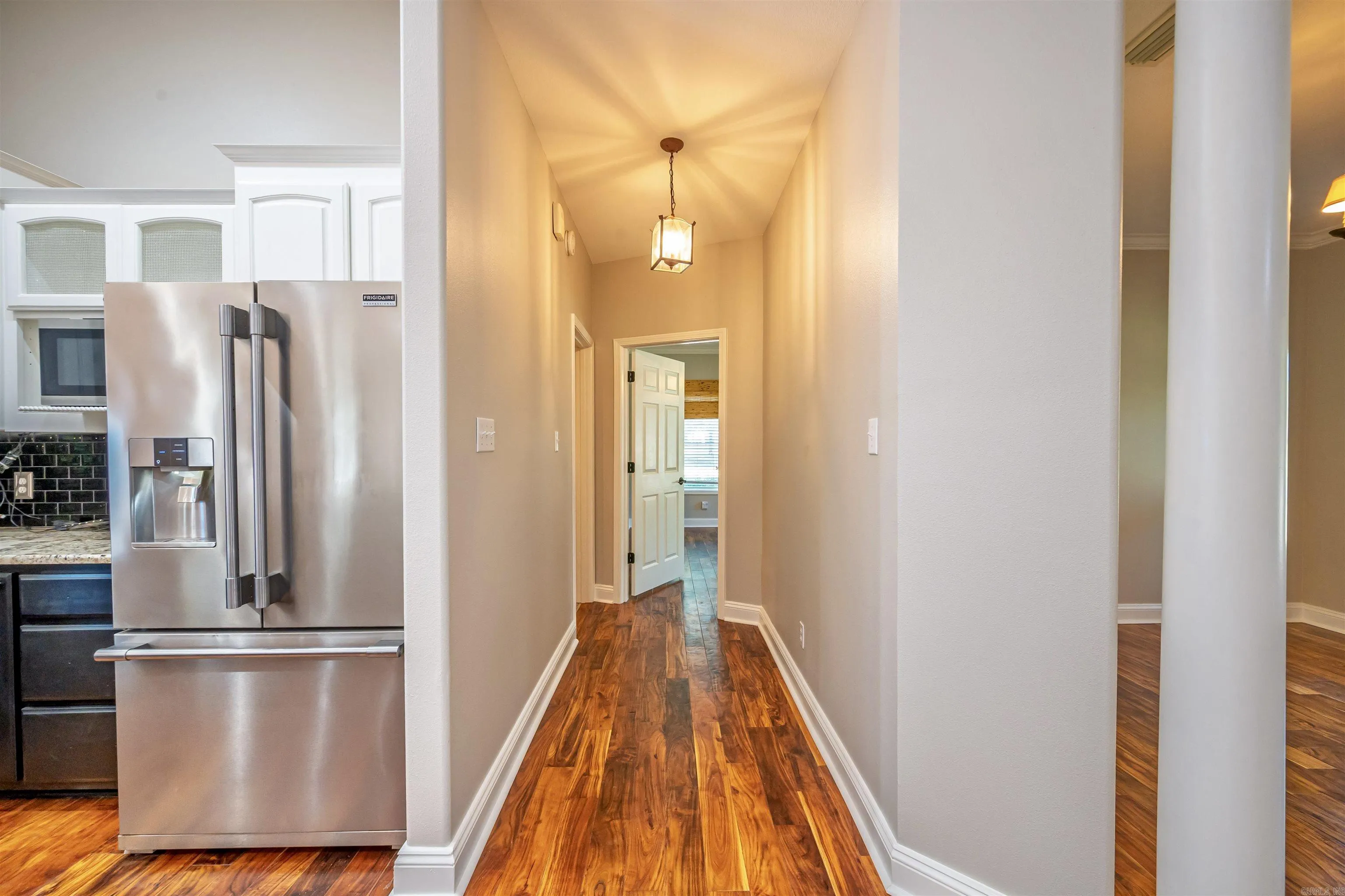 Property at 101  Leatherwood - Image 13