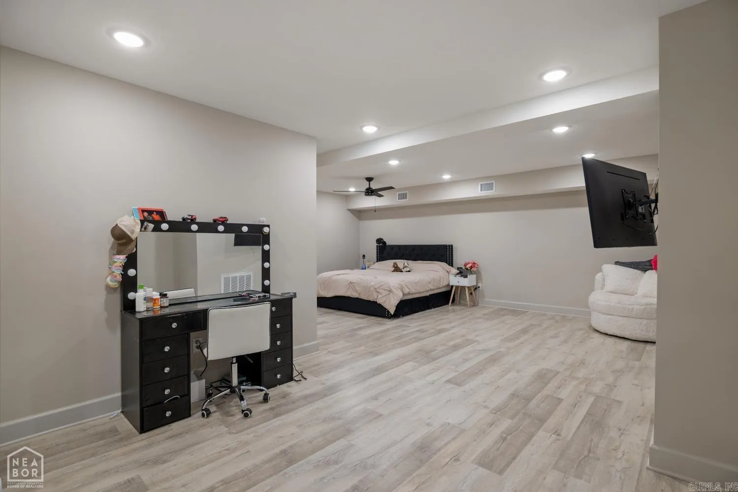 Property at 124  County road 105 - Image 35