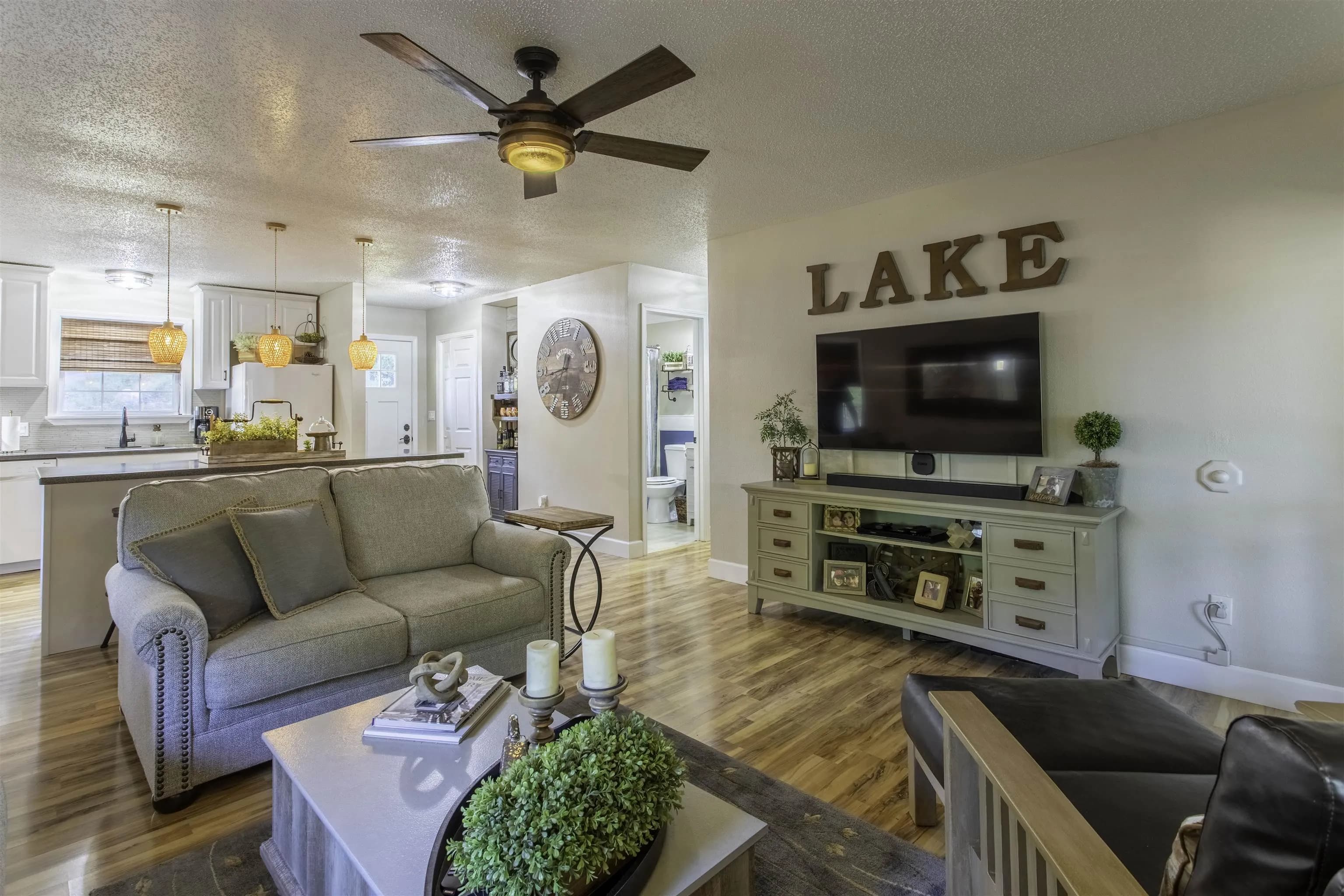 Property at 507  Woodland hills - Image 9