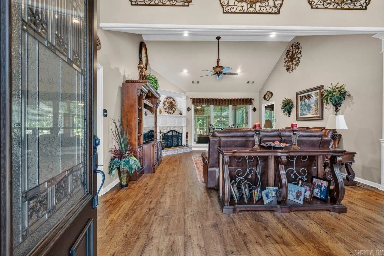 Property at 13  Fachado - Image 11