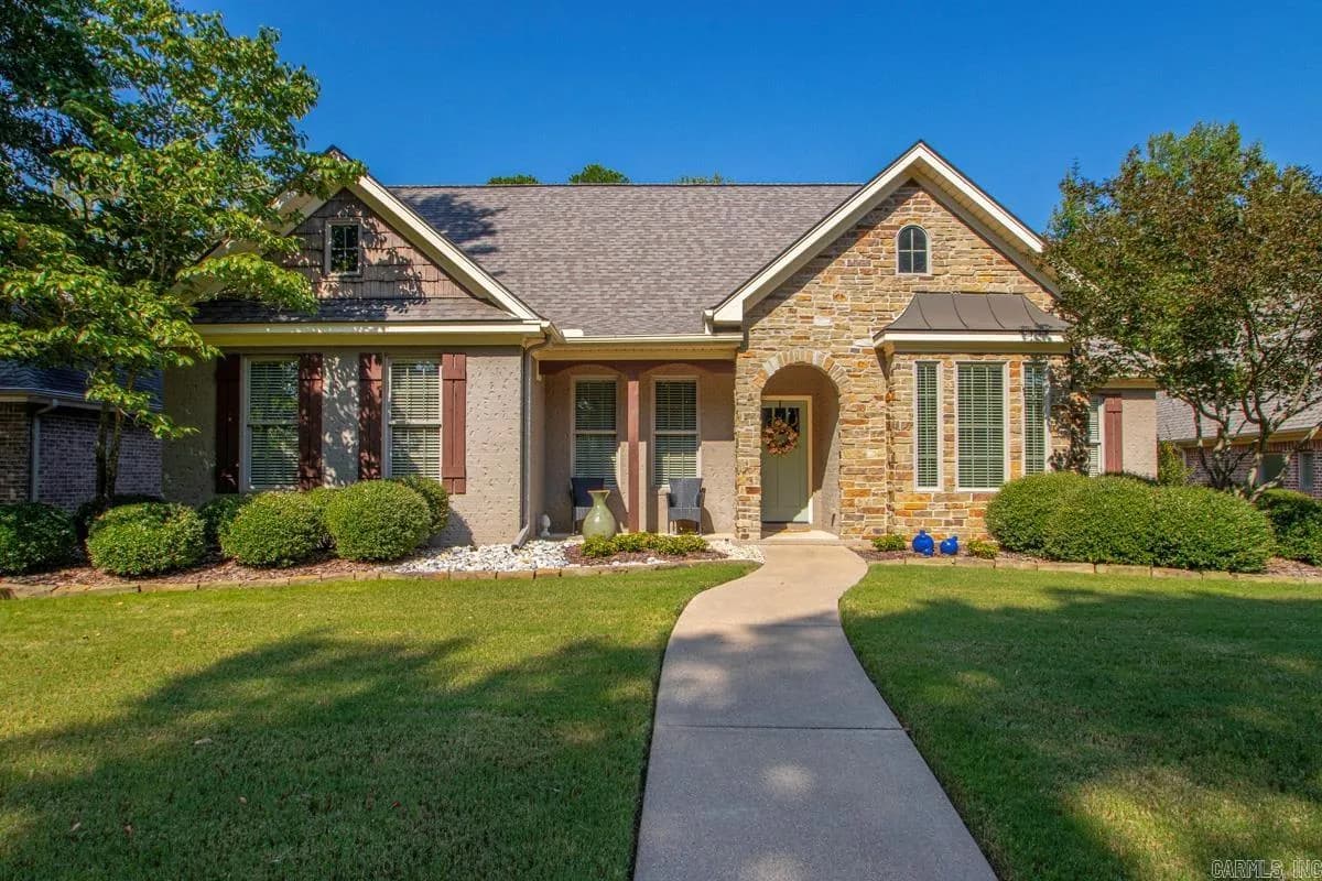 Property at 146  Garden gates circle - Image 1