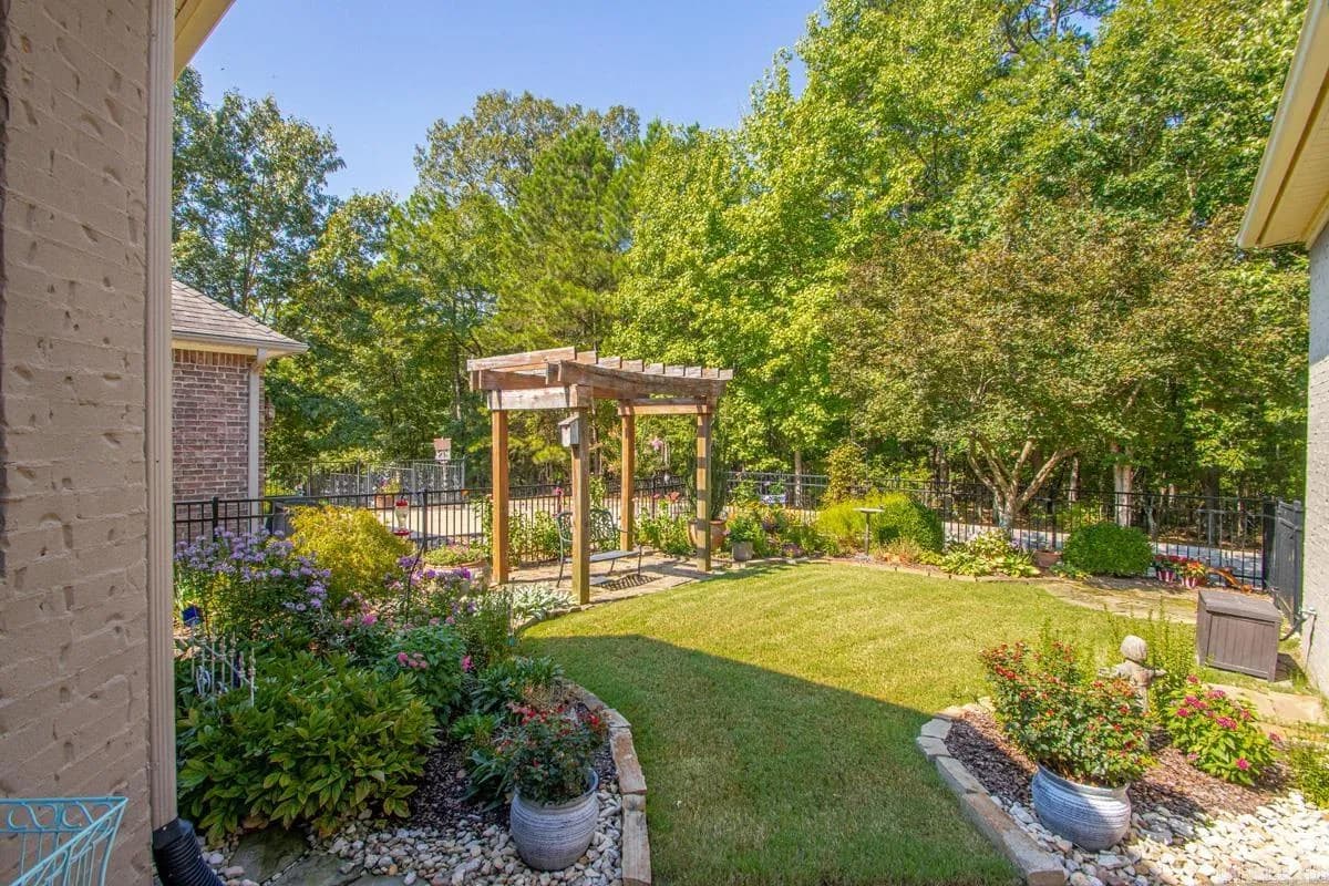 Property at 146  Garden gates circle - Image 36