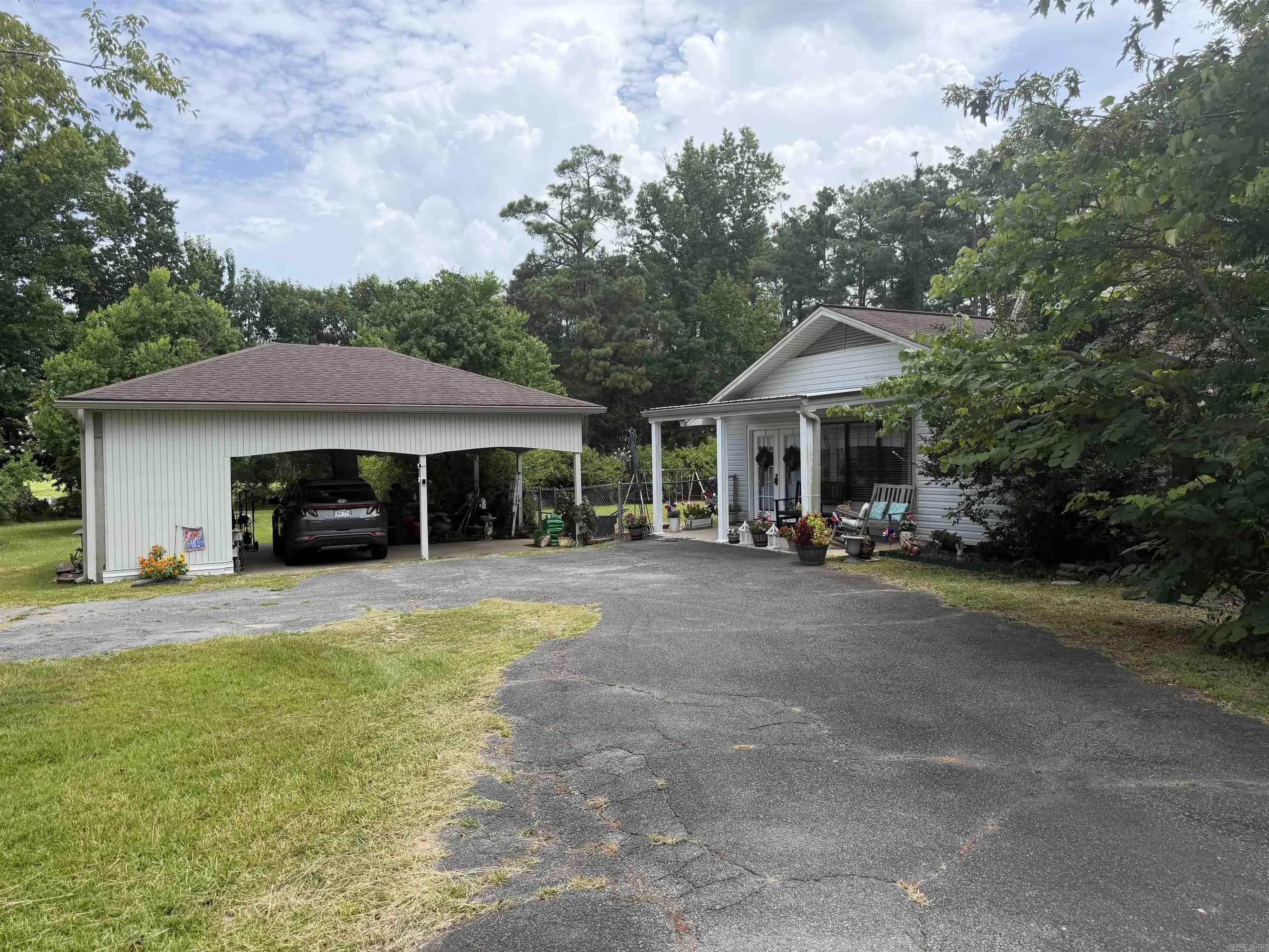 Property at 15995 N Hwy 425 - Image 27