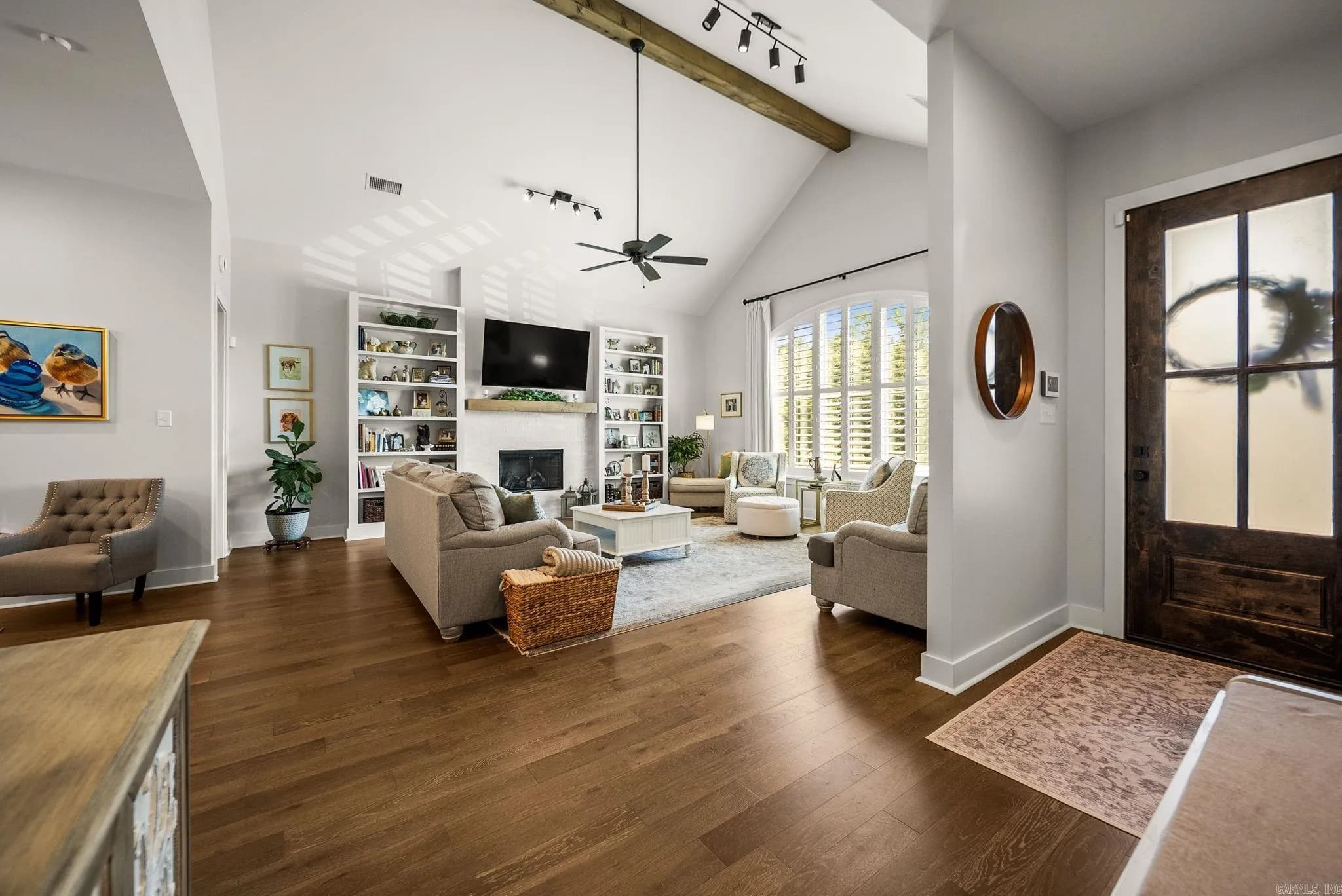 Property at 17125  Edinburgh - Image 2
