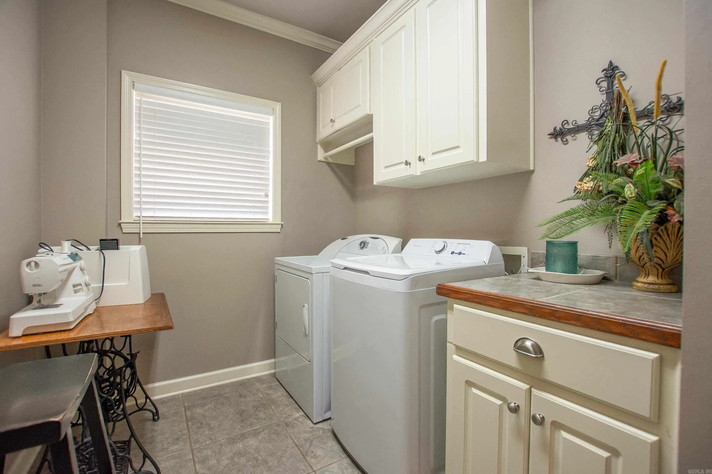 Property at 6901  Gap point - Image 37