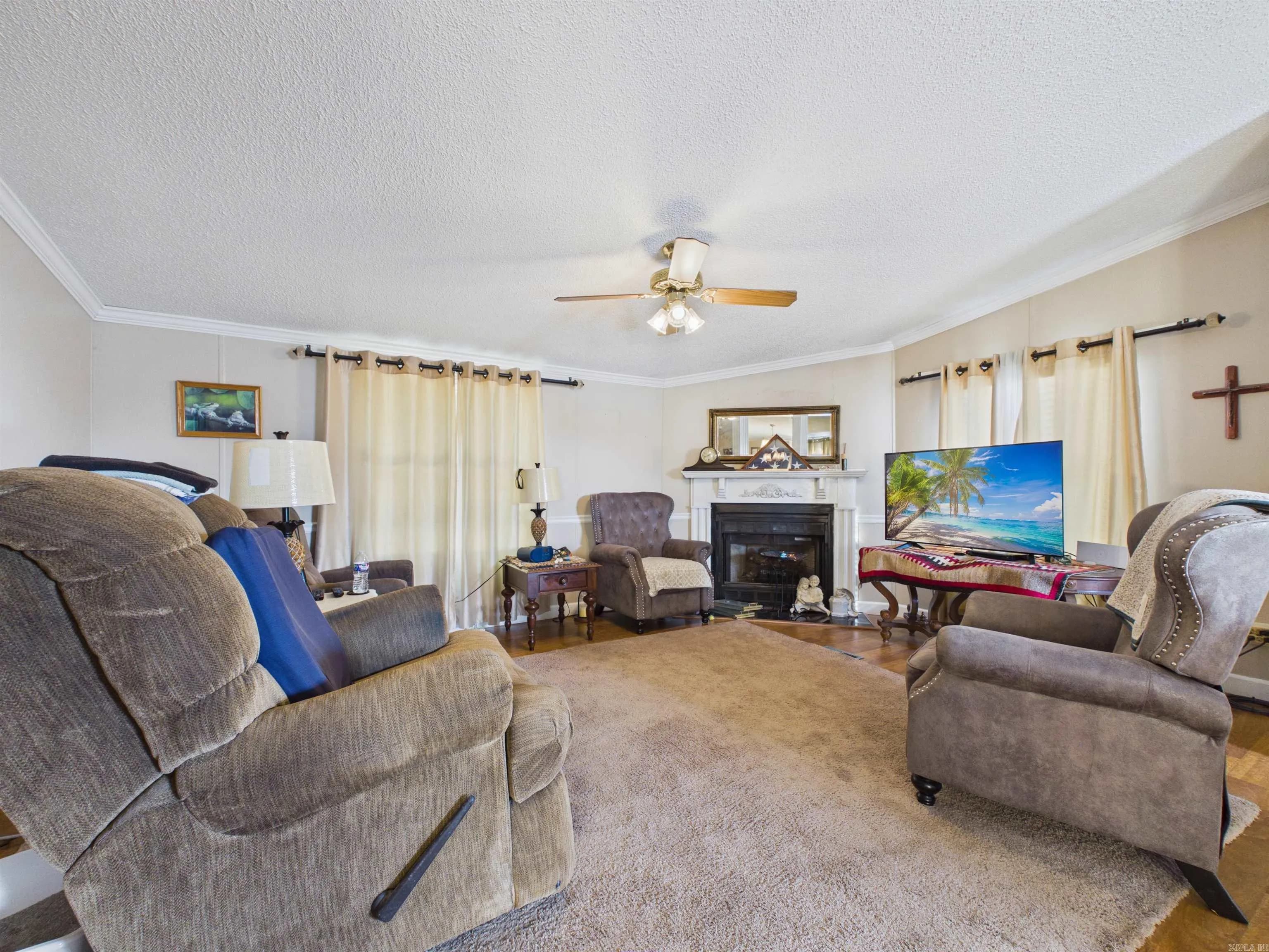 Property at 12  Shady - Image 14