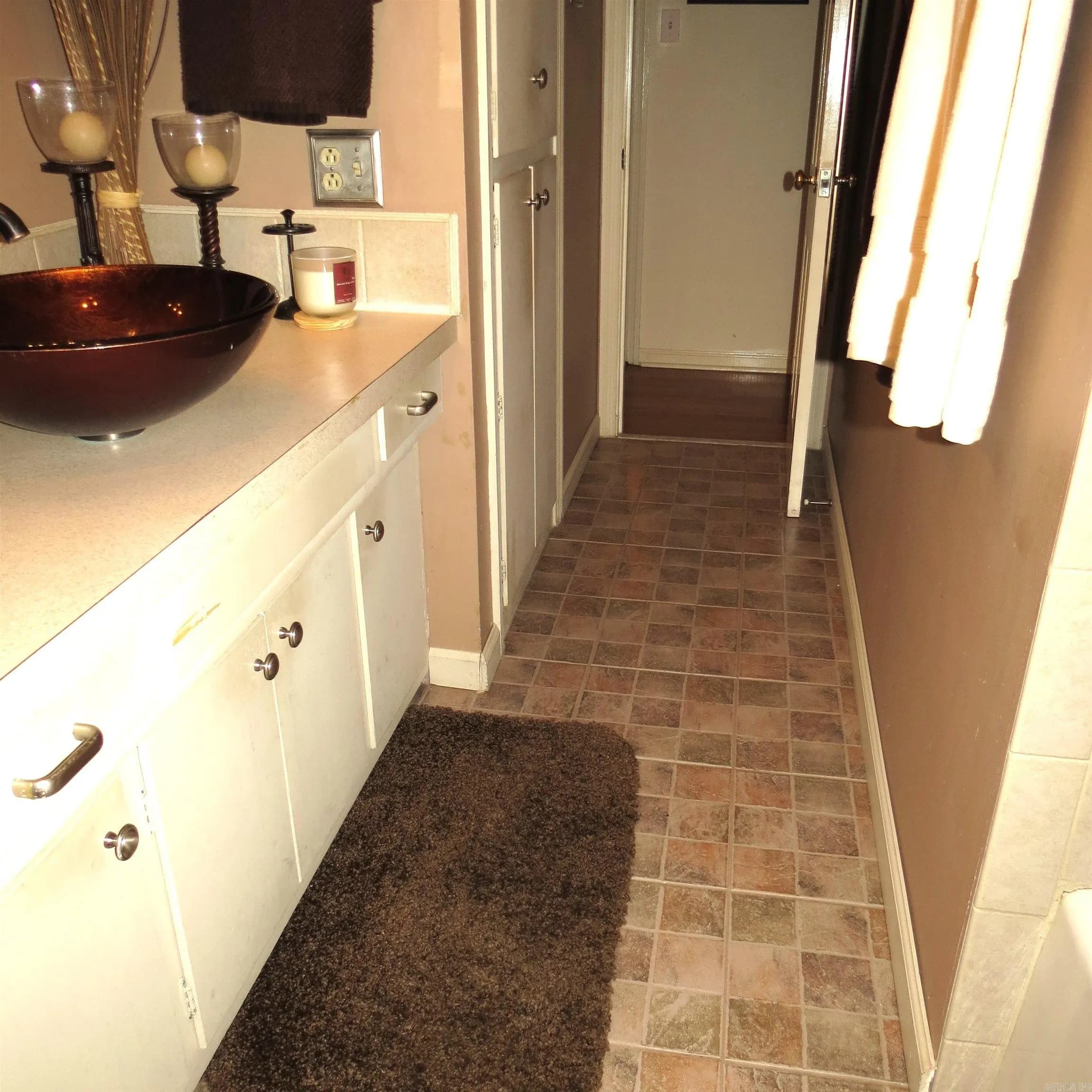 Property at 2504 W 42nd - Image 39