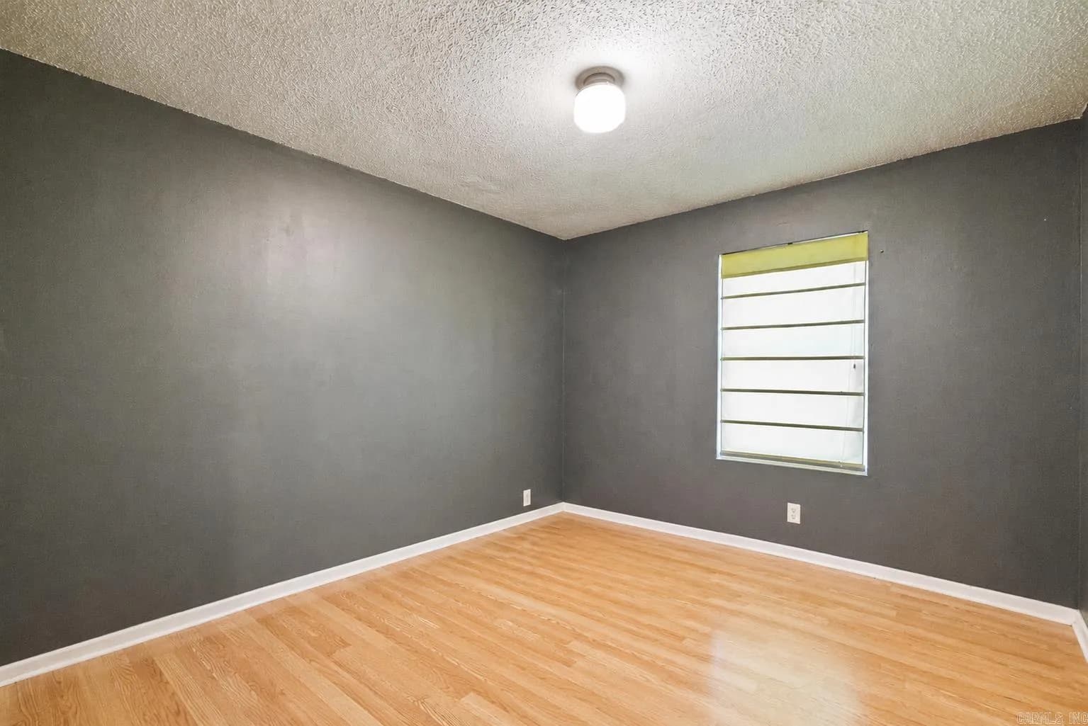 Property at 1309  Kelly - Image 16