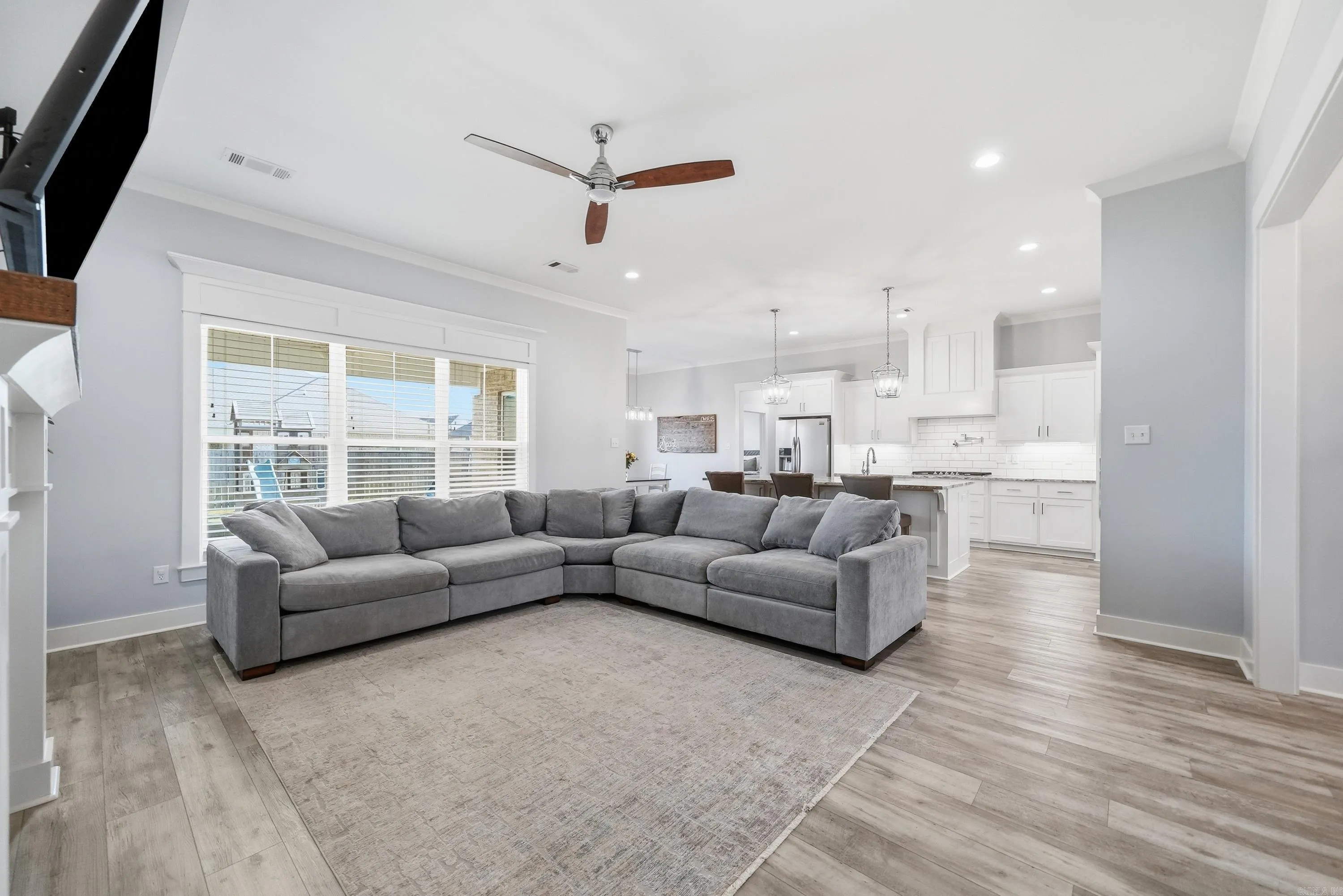 Property at 2319  Pleasant - Image 3