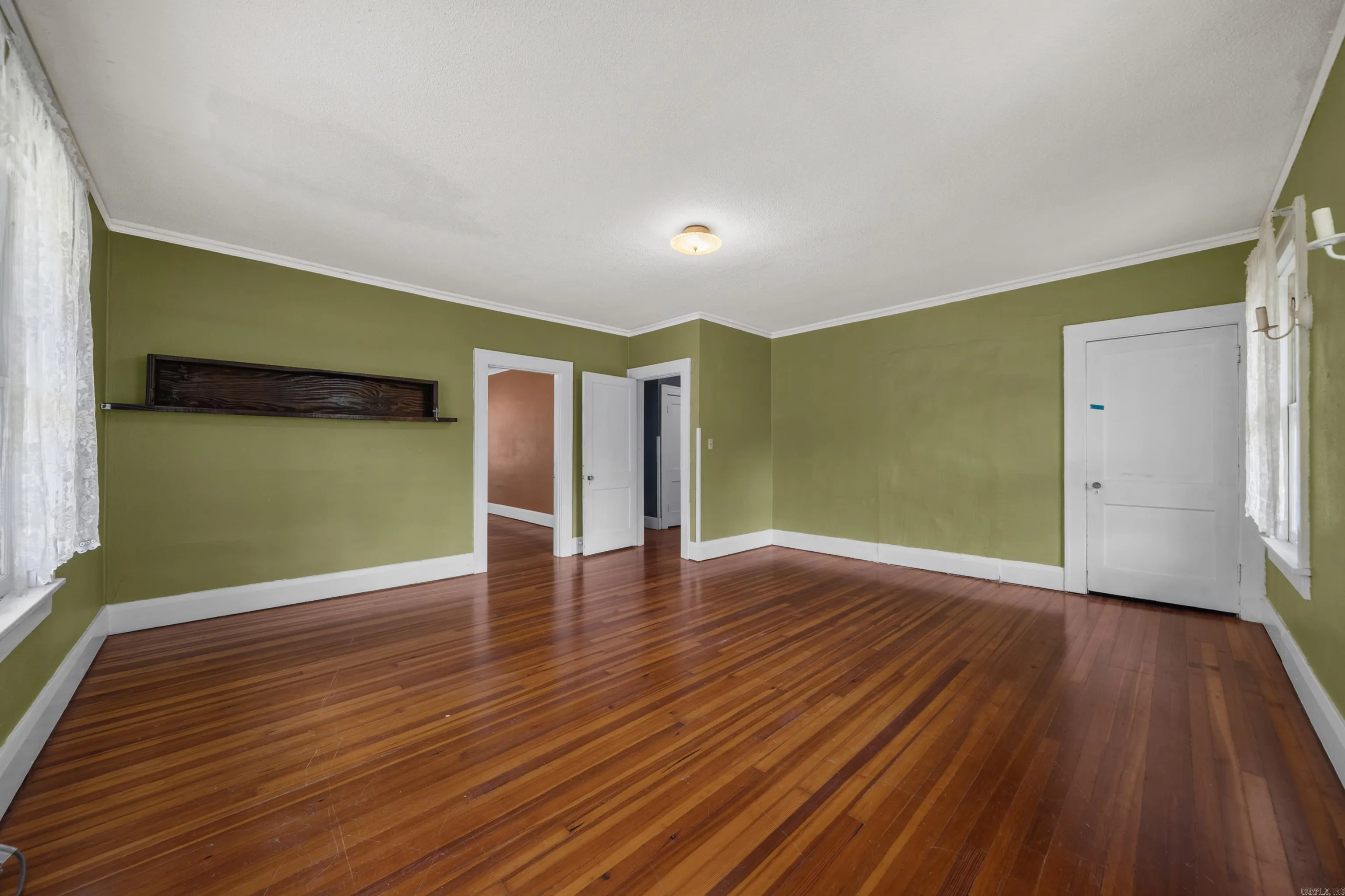Property at 539  Prospect - Image 20