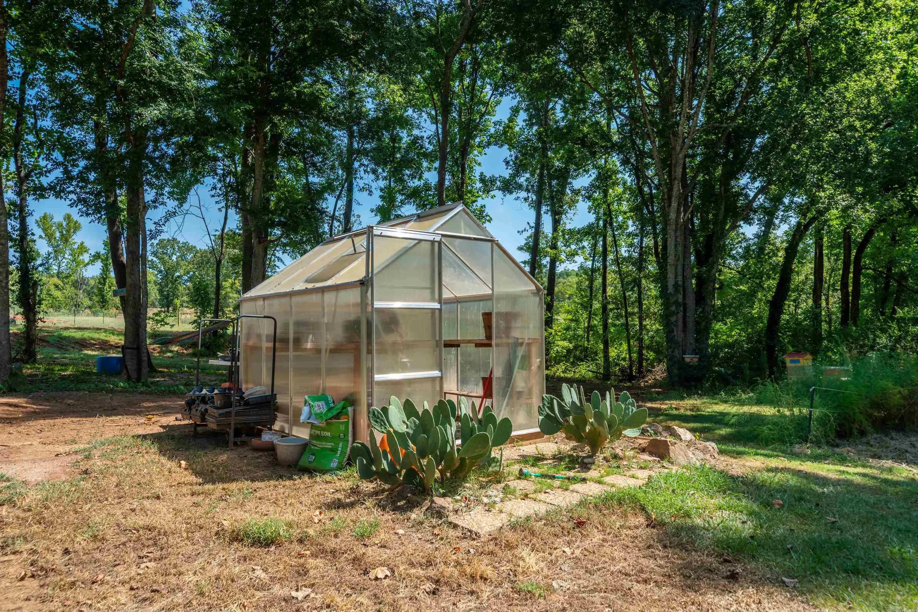 Property at 230  Cove - Image 34