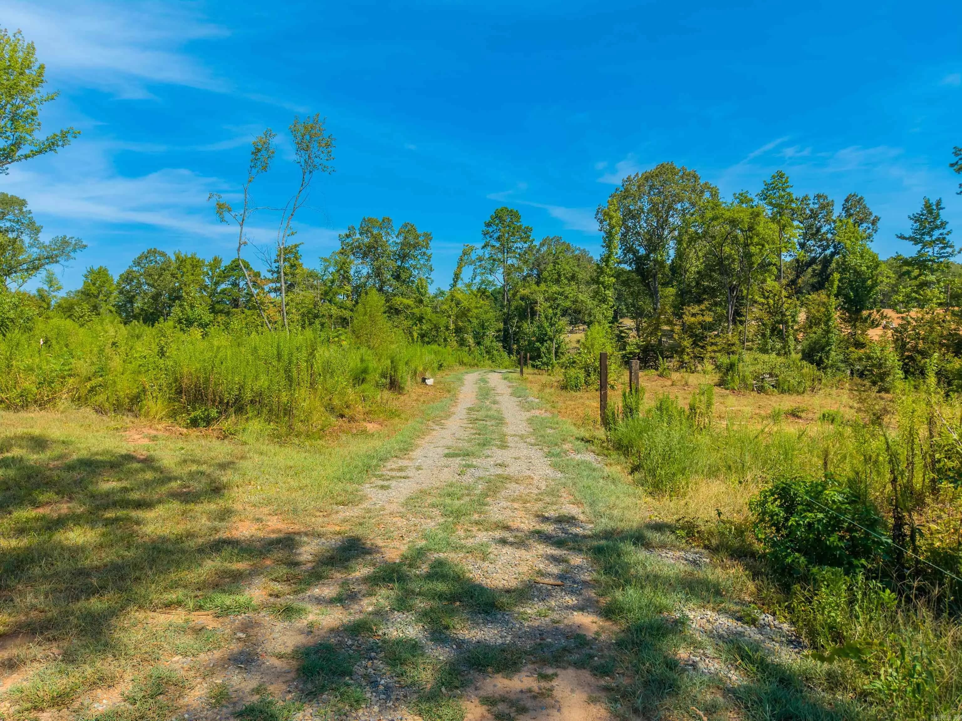 Property at 230  Cove - Image 41