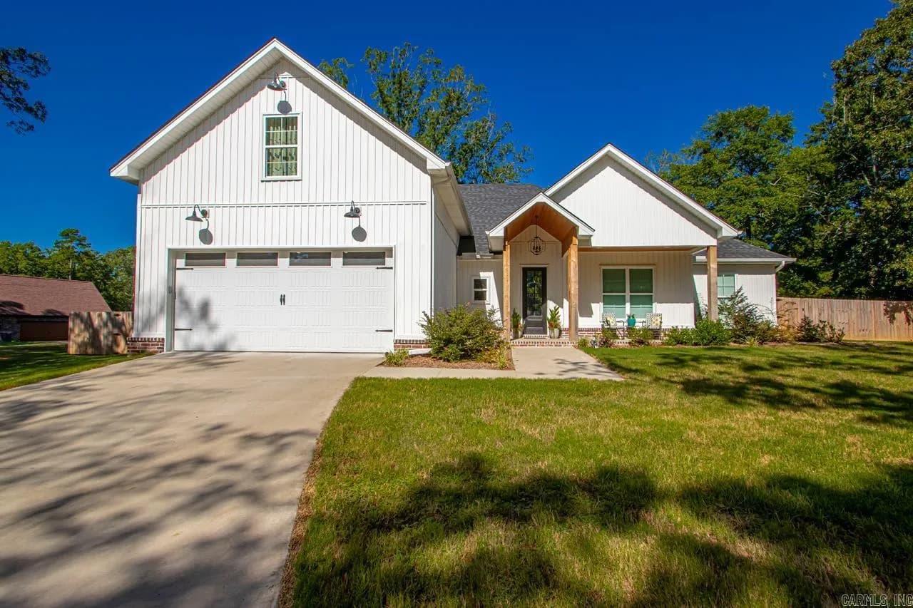 Property at 5947  Beth - Image 1