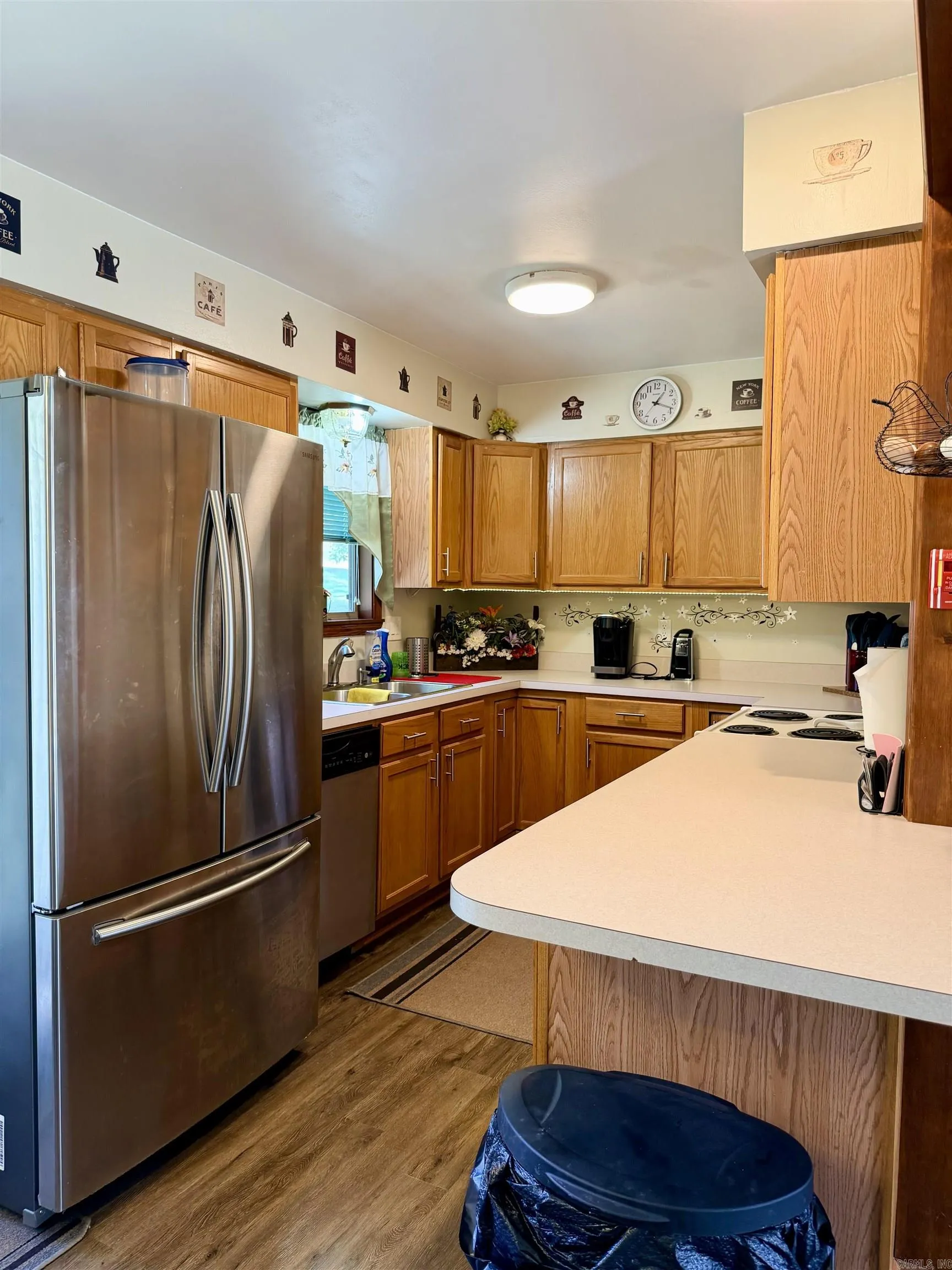 Property at 103  Woodcove - Image 17
