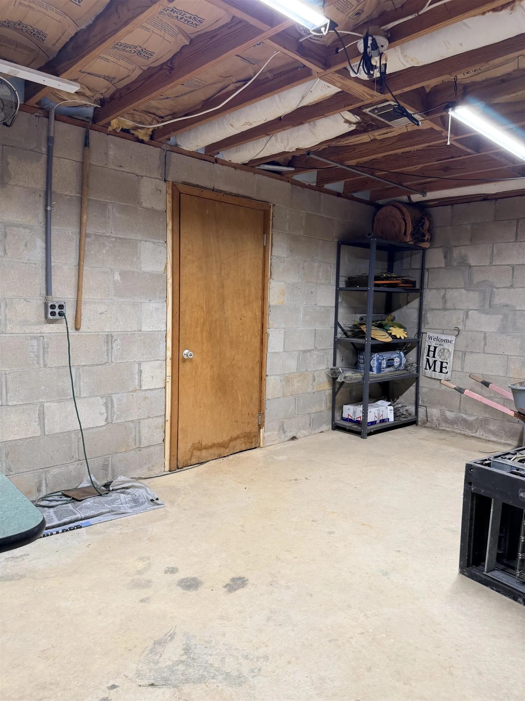 Property at 103  Woodcove - Image 40