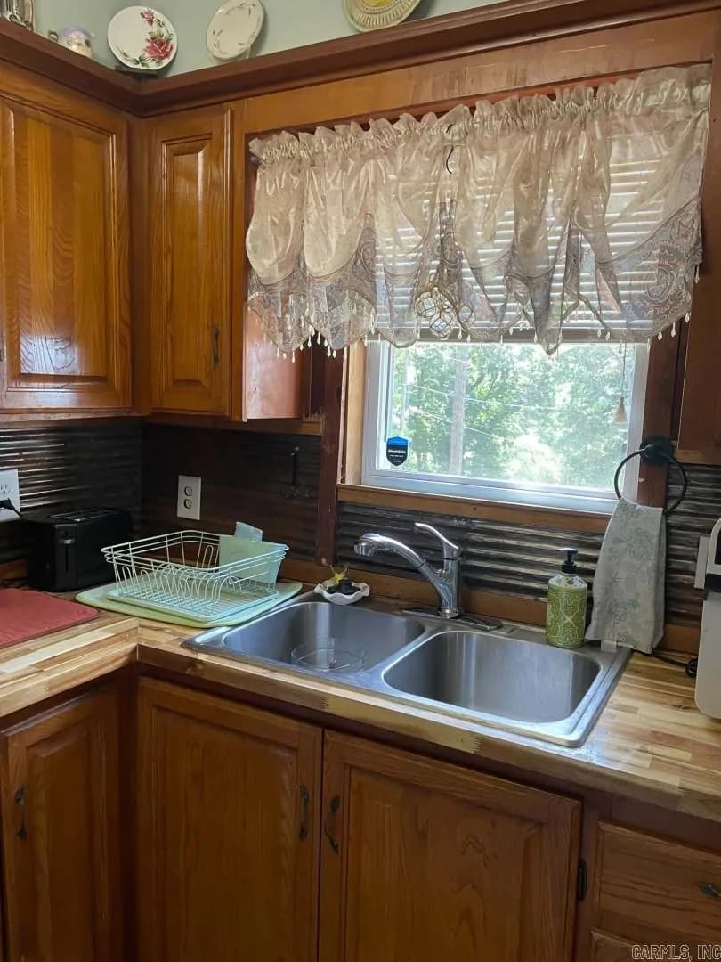 Property at 215  Mondou - Image 3