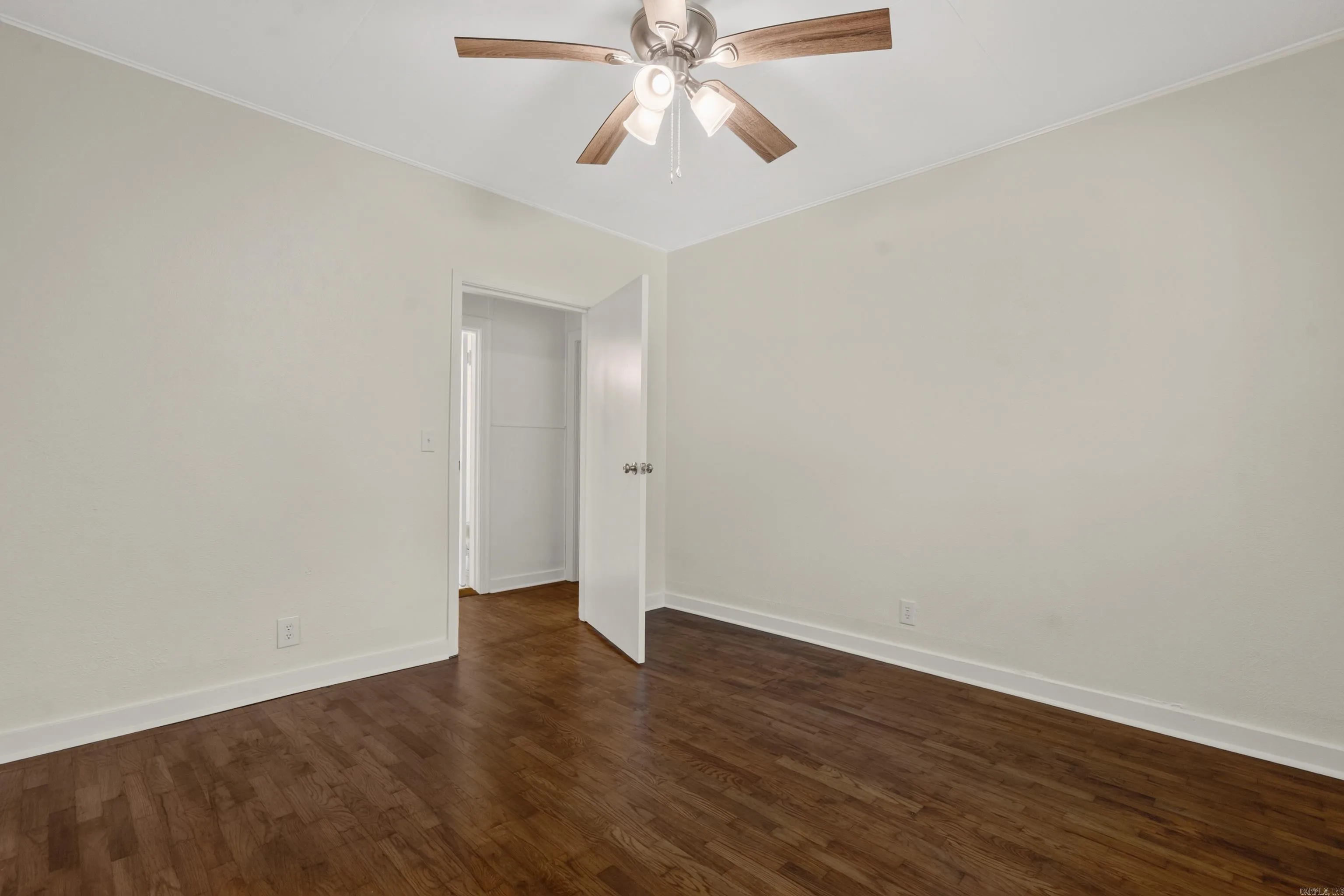 Property at 513  Cherry - Image 23