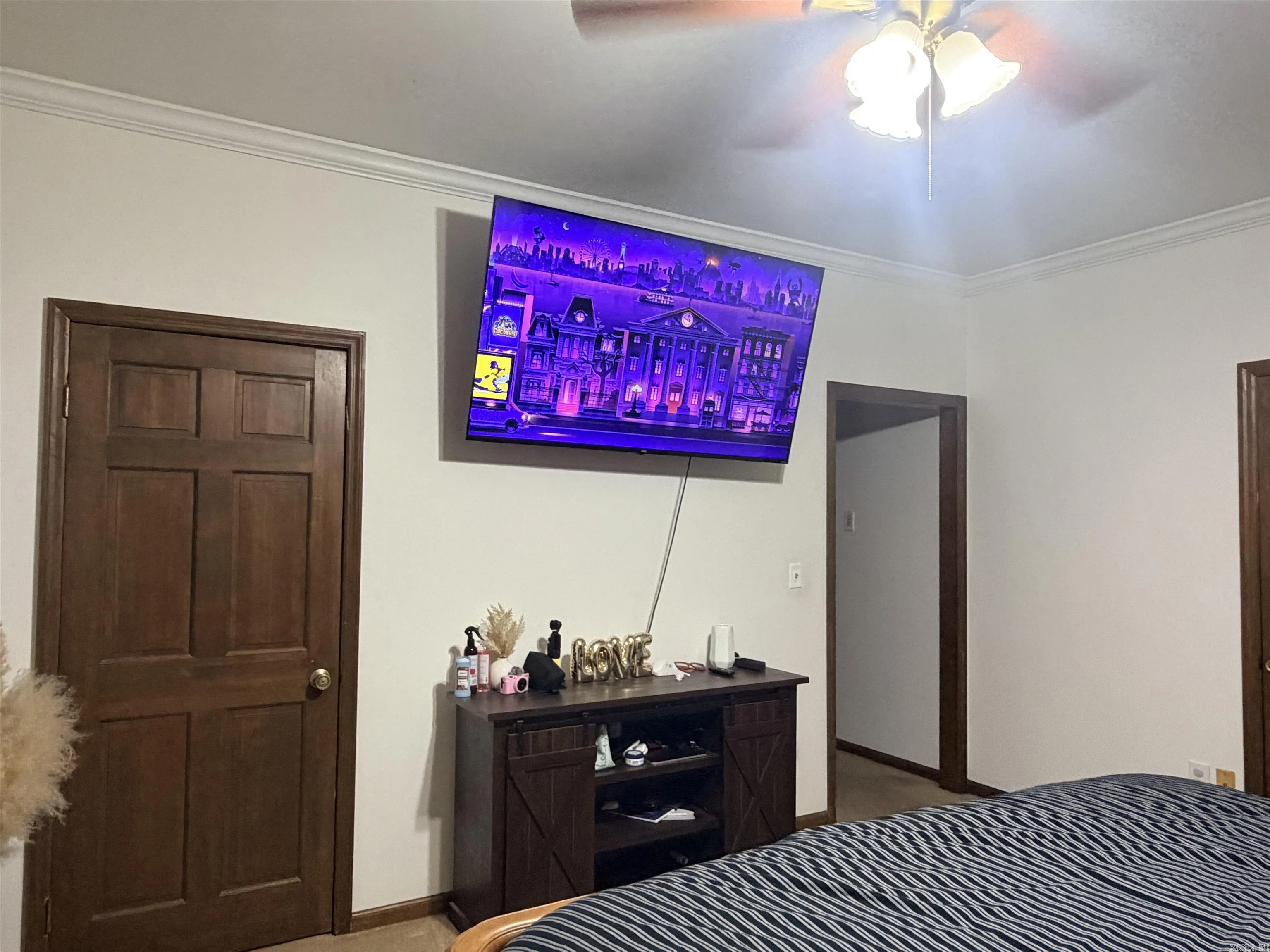 Property at 1312 W 35th - Image 9