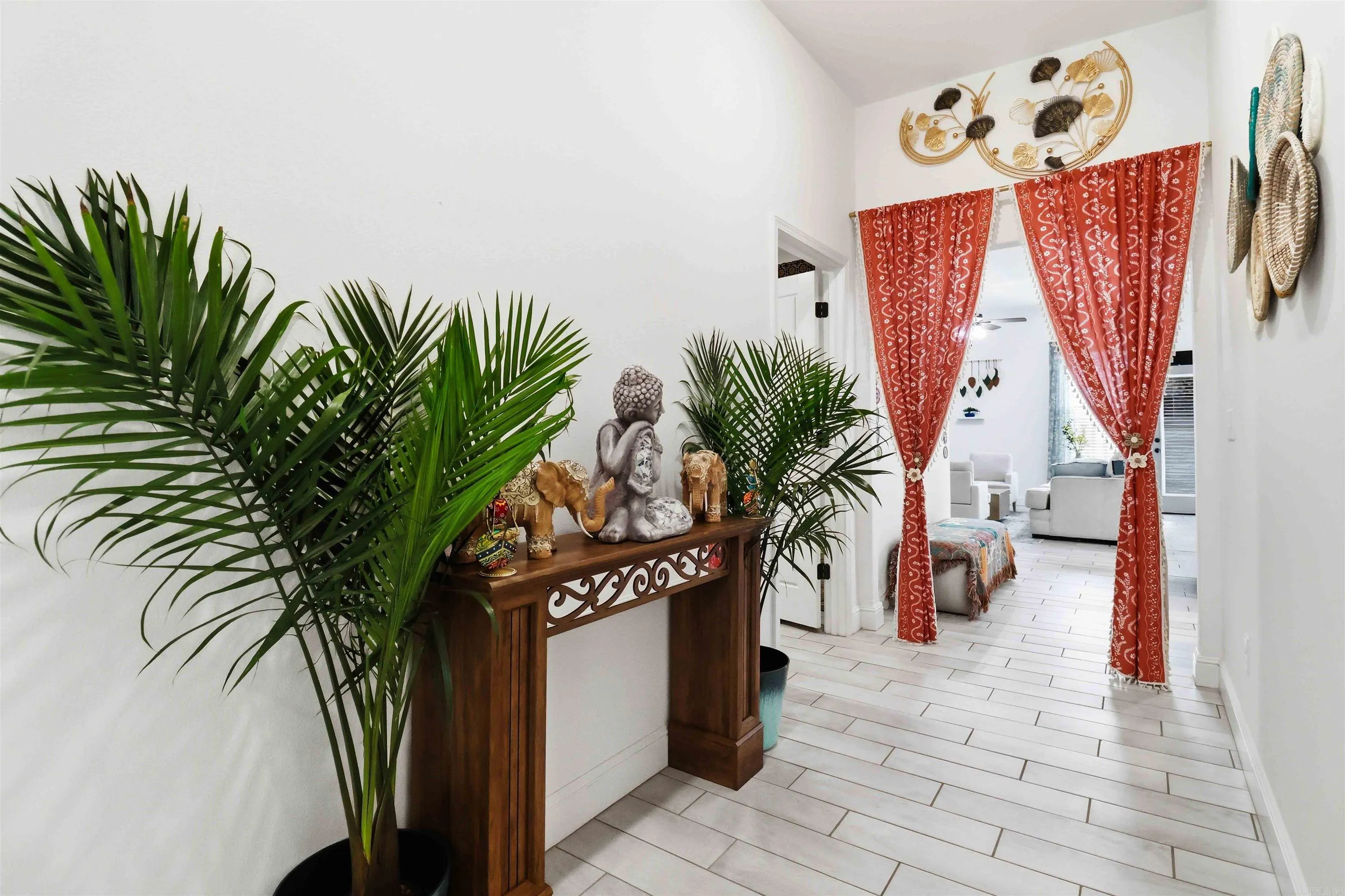 Property at 2061  Periwinkle - Image 3
