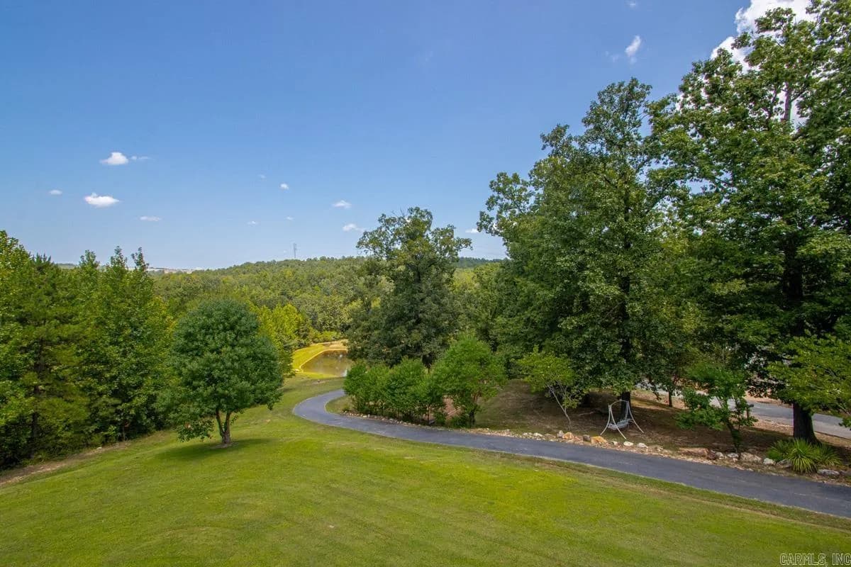 Property at 3443  Riverview - Image 39