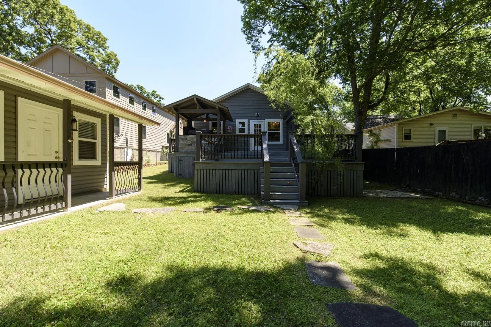 Property at 720 N Monroe - Image 43