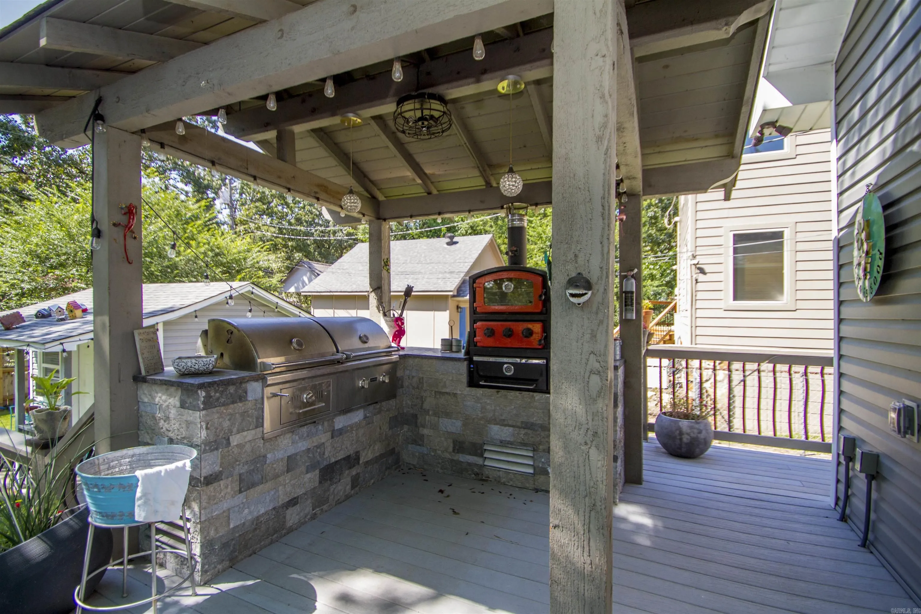 Property at 720 N Monroe - Image 35
