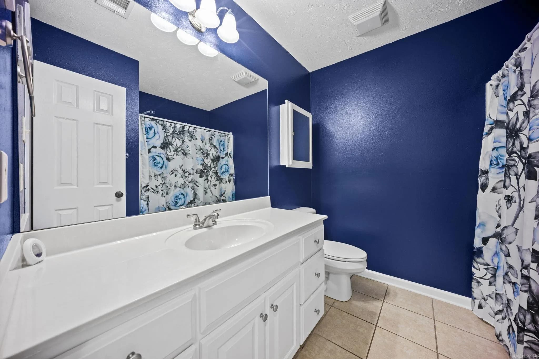 Property at 19  Lake side - Image 27