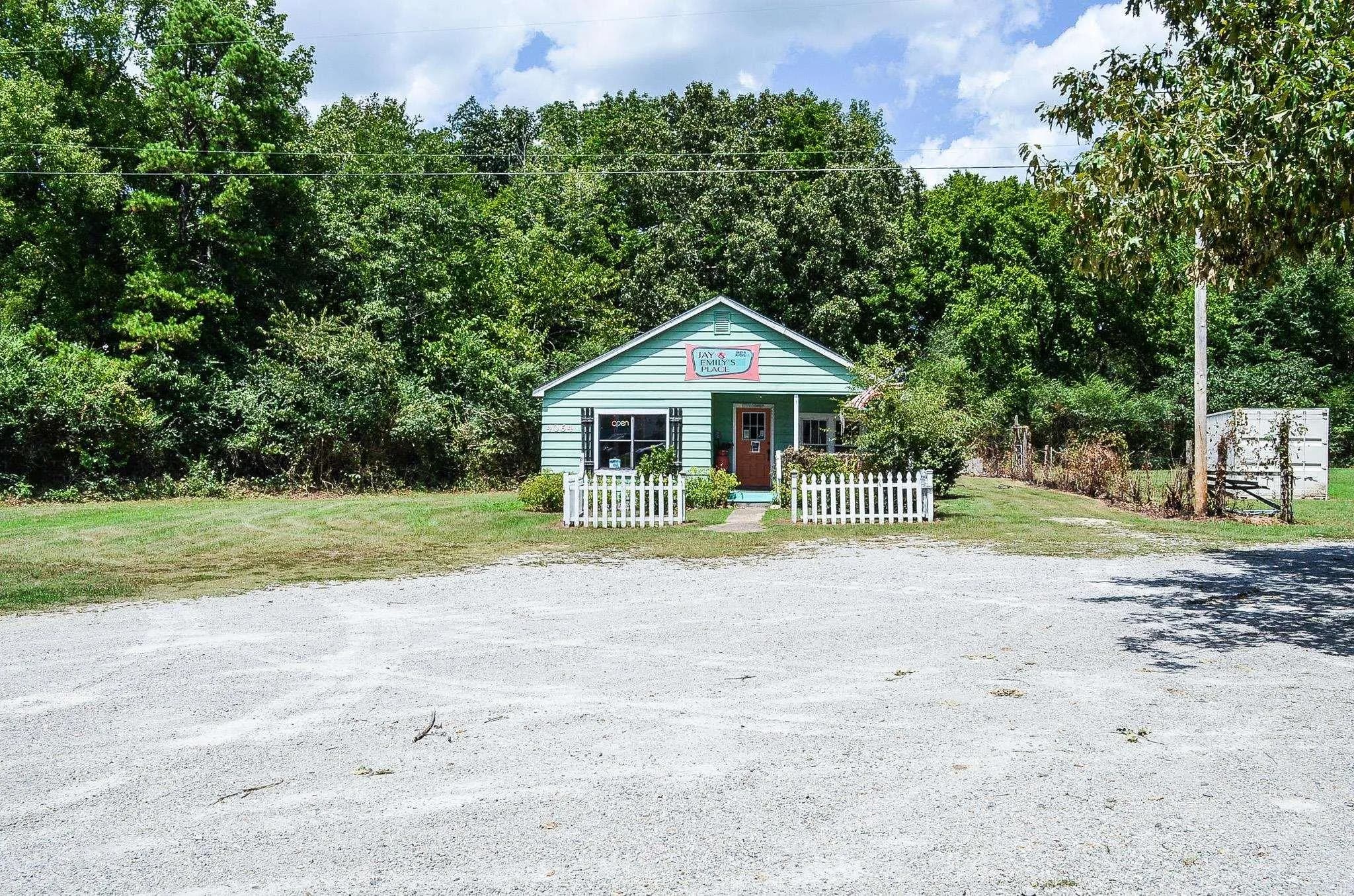 Property at 4060  N hwy 7 - Image 13