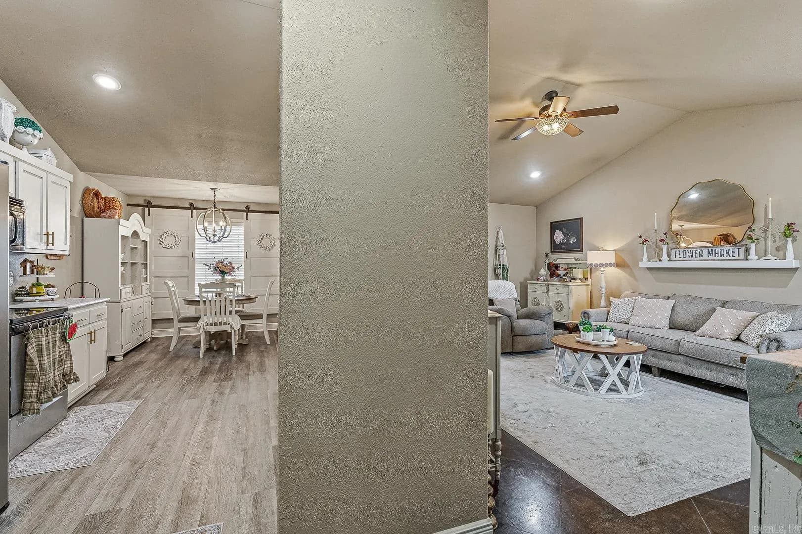 Property at 49  Ashcraft - Image 6